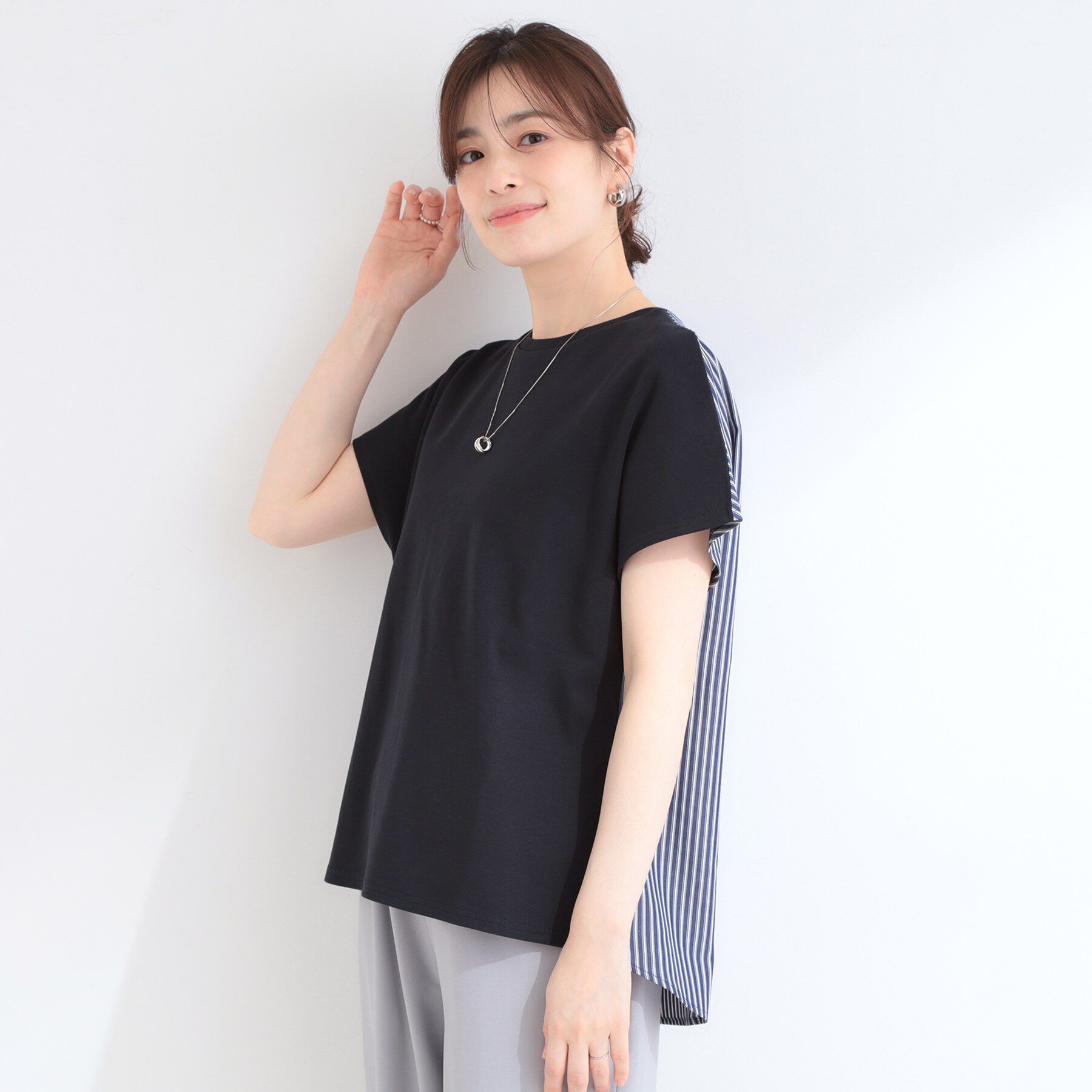SHOO･LA･RUE「【体型カバー/S-LL】インせず着られる ひんやりシャツ素材切替Tシャツ」|Tシャツ・カットソー|