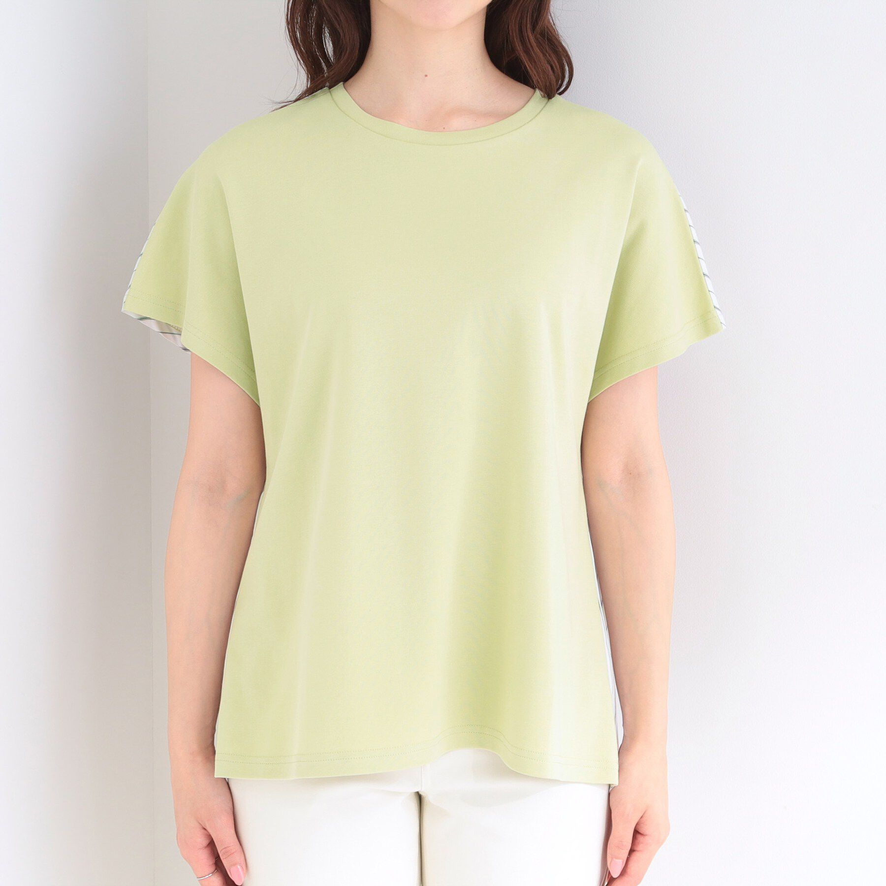 SHOO･LA･RUE「【体型カバー/S-LL】インせず着られる ひんやりシャツ素材切替Tシャツ」|Tシャツ・カットソー|