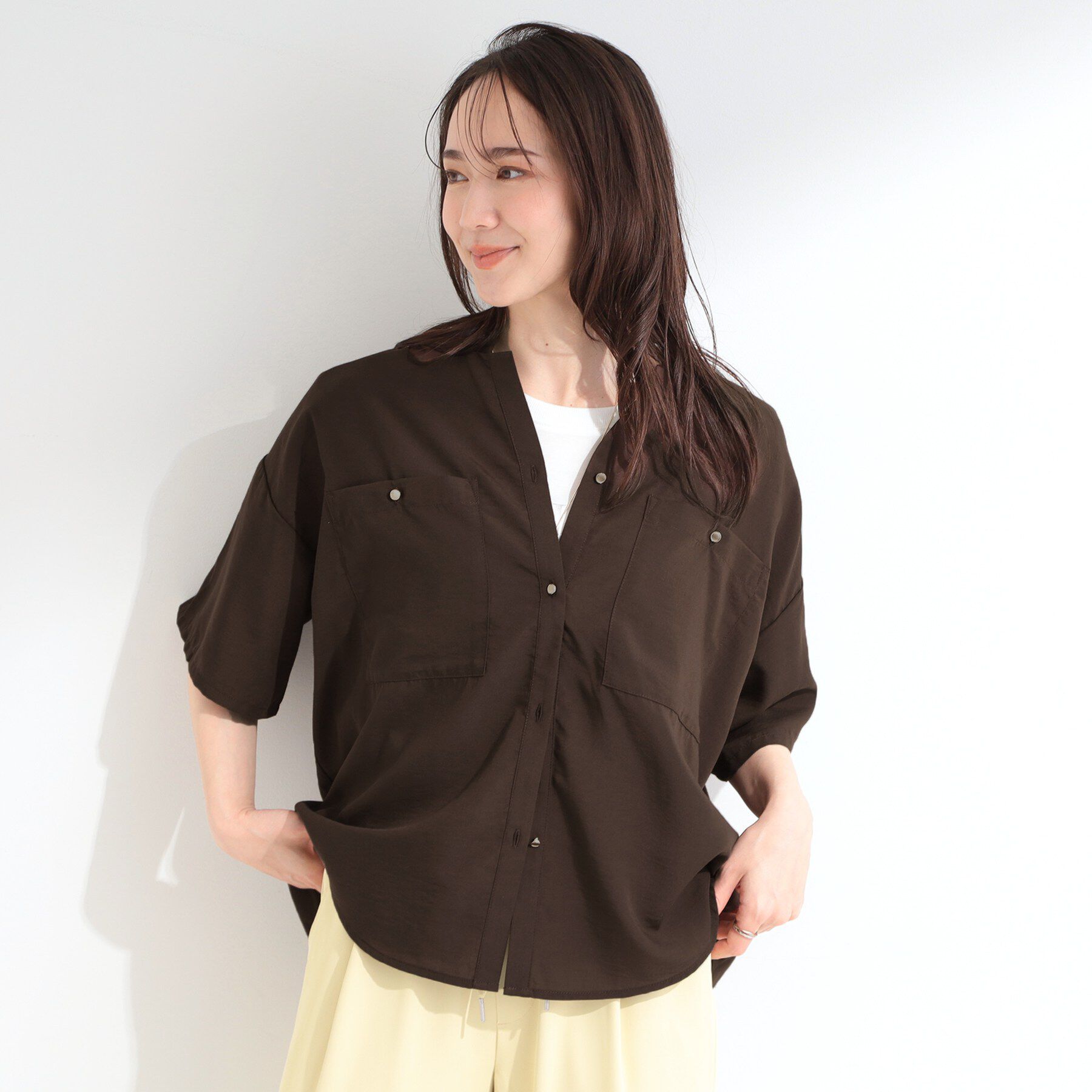 SHOO･LA･RUE「【洗濯機可/S-LL】大人の抜け感 ゆるっと5分袖シャツ」|シャツ・ブラウス|