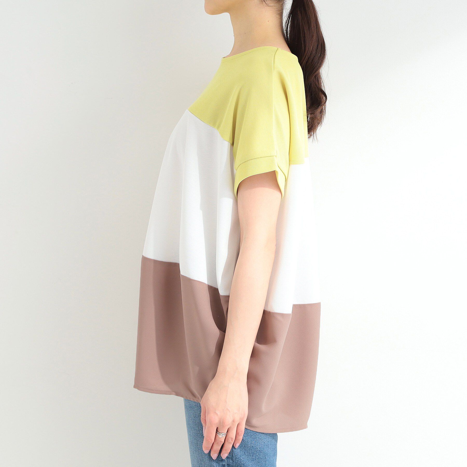 SHOO･LA･RUE「【S-LL/洗濯機可/体型カバー】インせず着られる 異素材ブロッキング ドルマンＴシャツ」|Tシャツ・カットソー|
