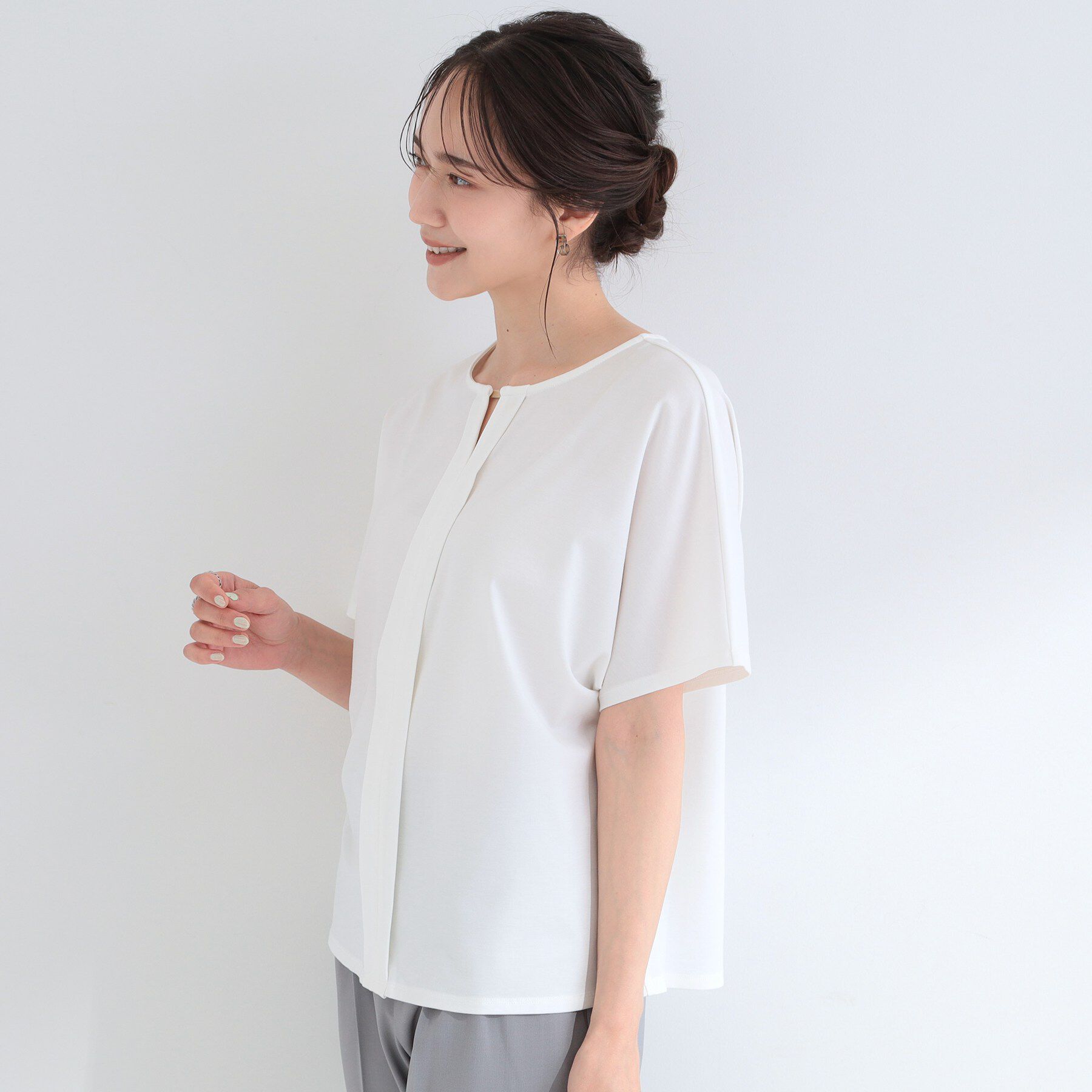 SHOO･LA･RUE「【ひんやり／UV／通勤】洗濯後しわになりにくい メタルポイントスキッパートップス」|シャツ・ブラウス|