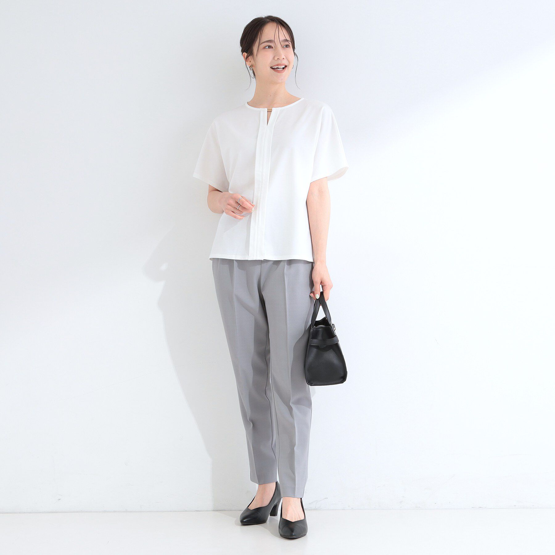 SHOO･LA･RUE「【ひんやり／UV／通勤】洗濯後しわになりにくい メタルポイントスキッパートップス」|シャツ・ブラウス|