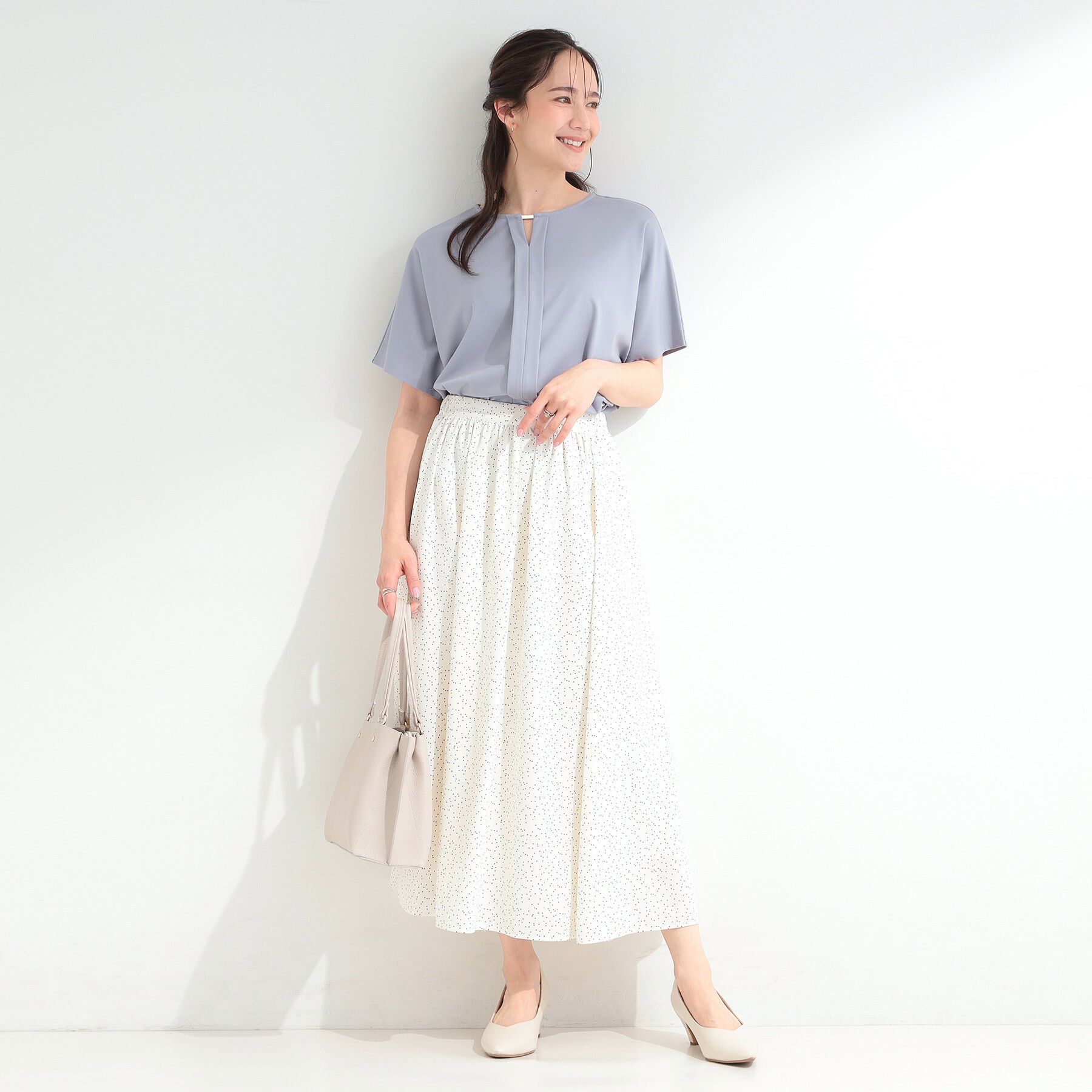 SHOO･LA･RUE「【ひんやり／UV／通勤】洗濯後しわになりにくい メタルポイントスキッパートップス」|シャツ・ブラウス|
