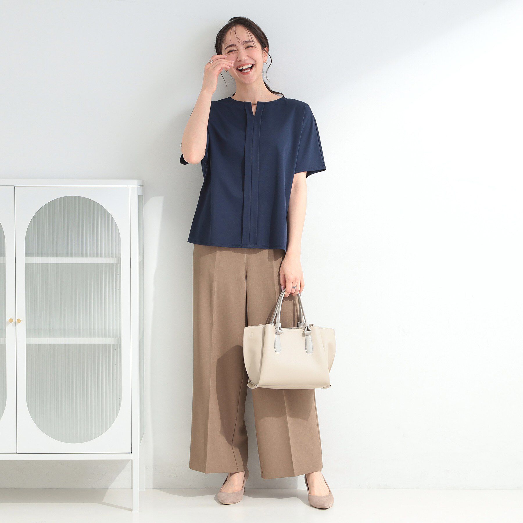 SHOO･LA･RUE「【ひんやり／UV／通勤】洗濯後しわになりにくい メタルポイントスキッパートップス」|シャツ・ブラウス|