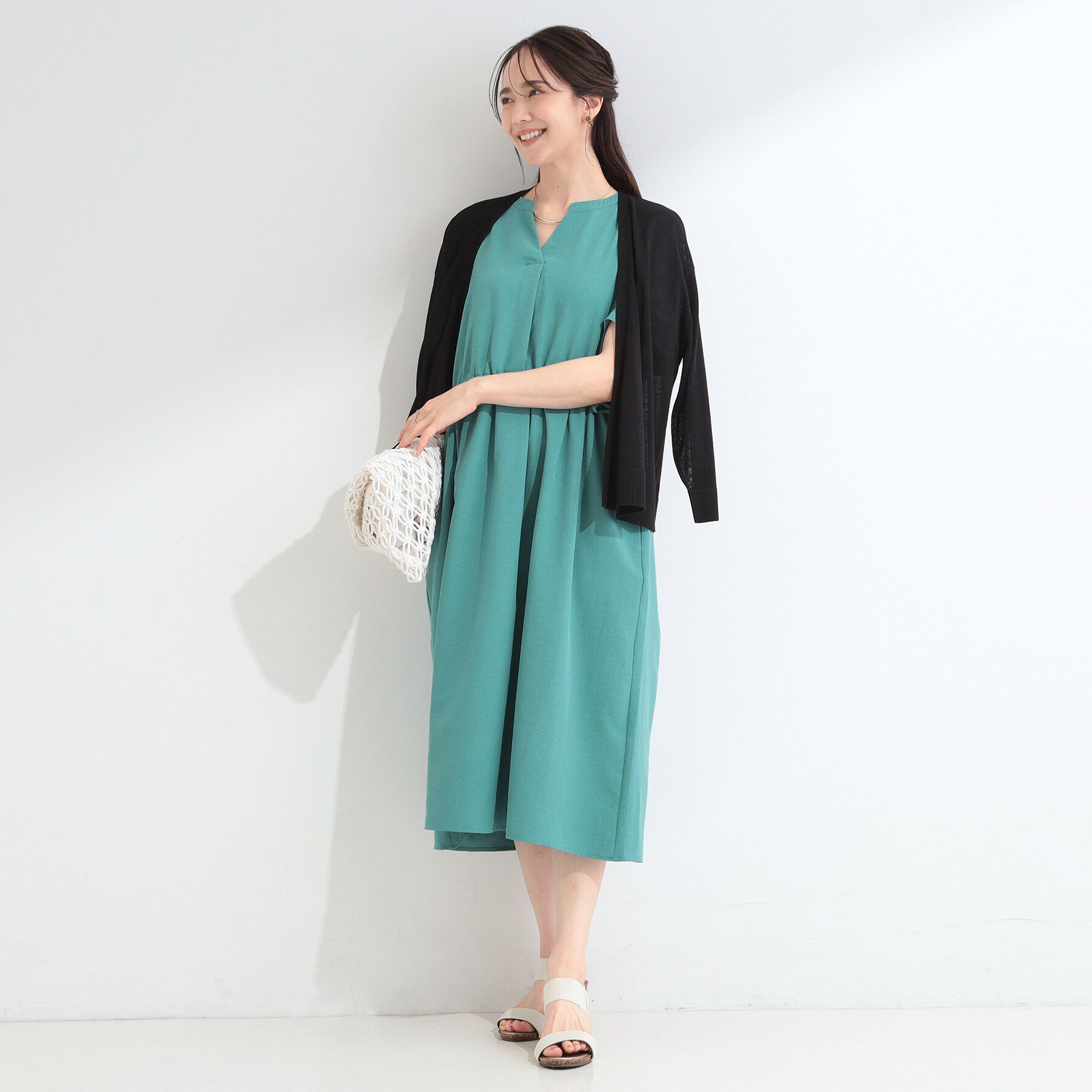 SHOO･LA･RUE「【洗濯機可/体型カバー】ウエストシャーリングで女性らしく 麻調スキッパーサイドリボンワンピース」|ワンピース|