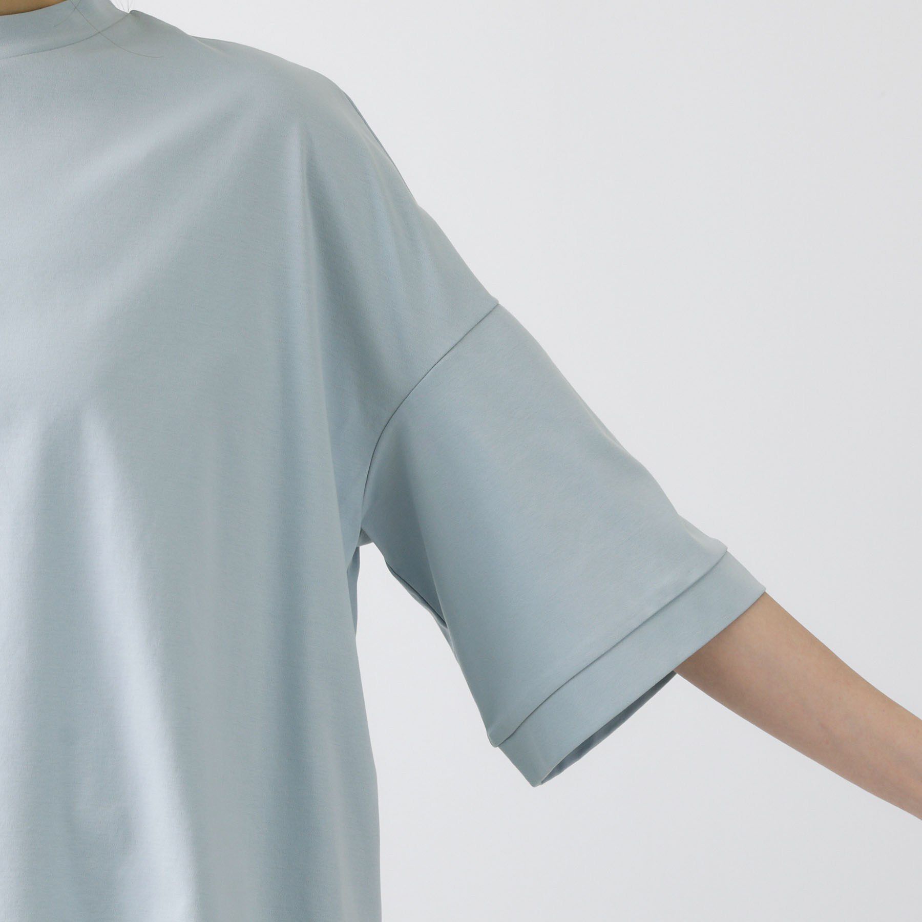 Dessin「【体型カバー】美光沢カットソーボクシーシルエット」|Tシャツ・カットソー|