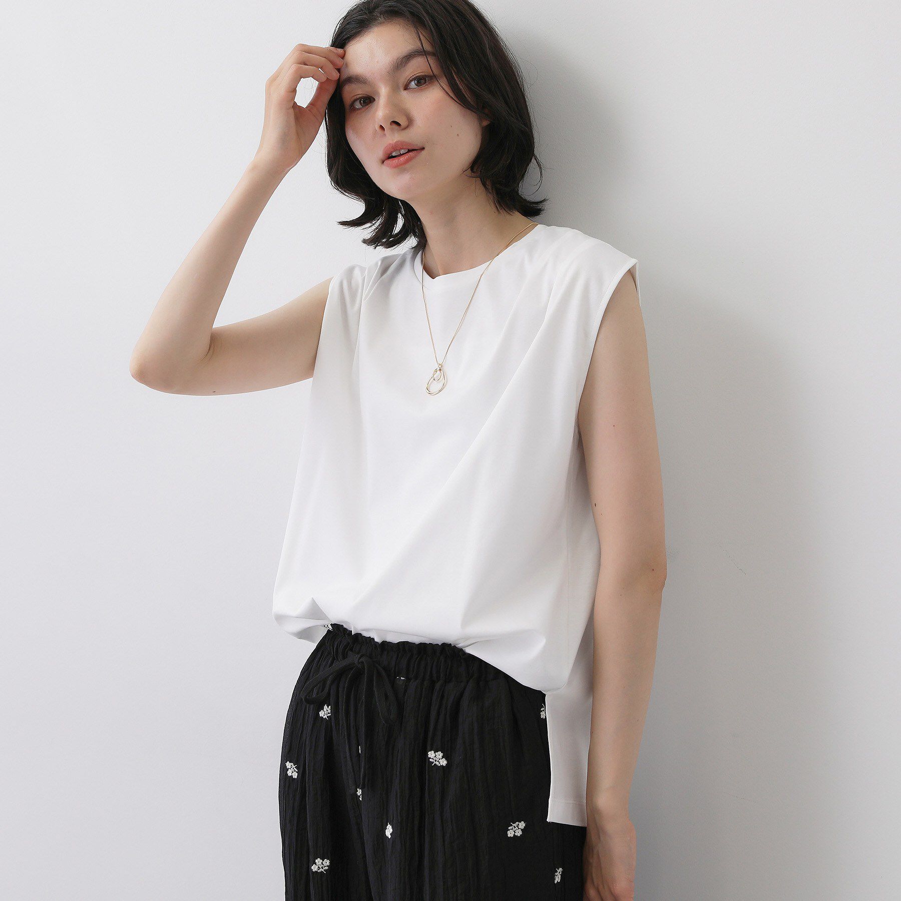 Dessin「【接触冷感/UVカット】美光沢ノースリーブカットソー」|Tシャツ・カットソー|