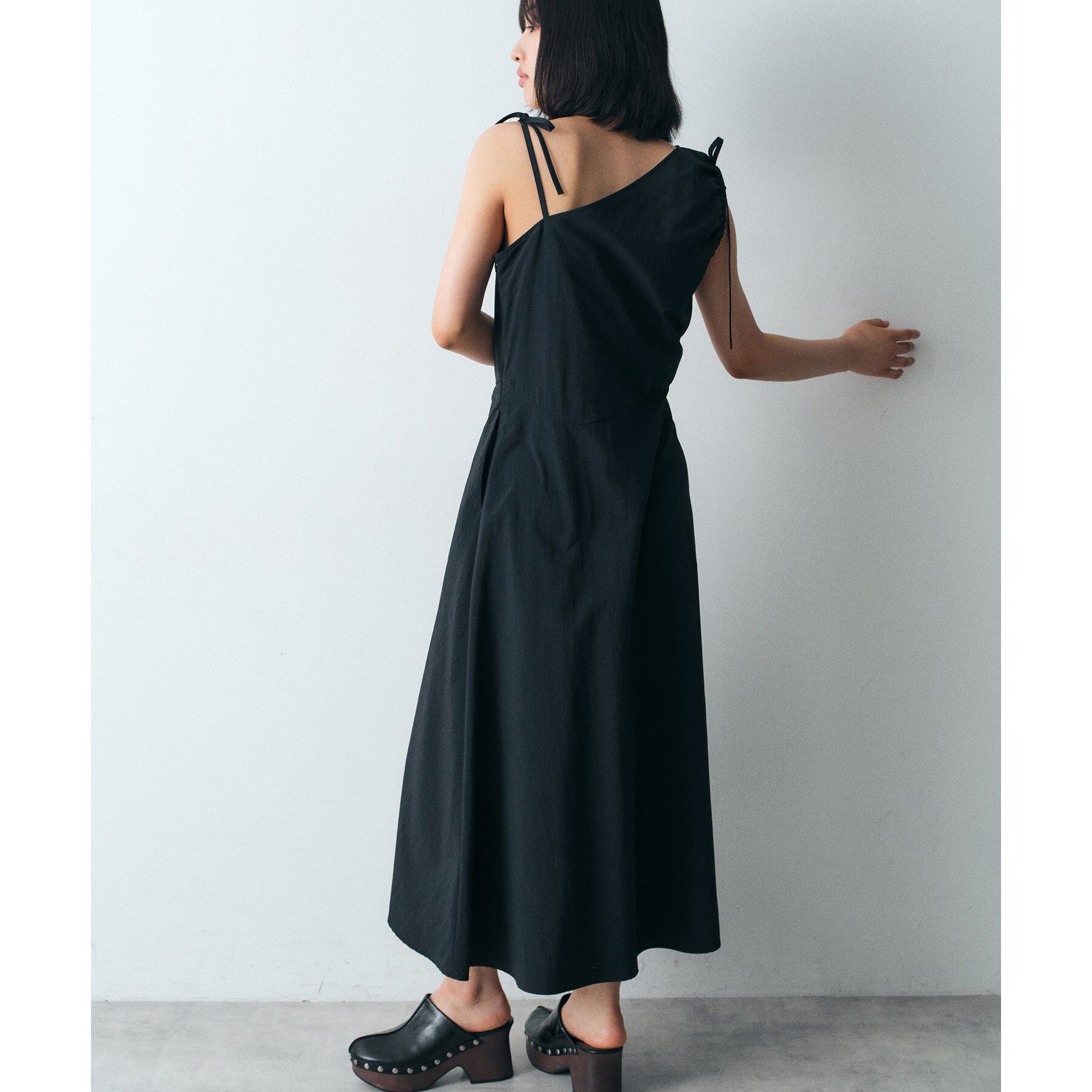 CODE A「asymmetry ribbon one－piece」|ワンピース|