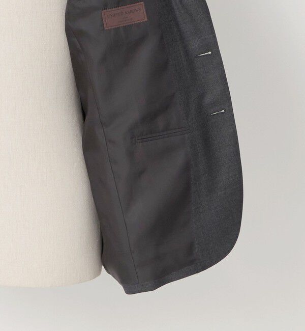 UNITED ARROWS「グレー シャークスキン シングル 3ボタン スーツ SーMODEL ヨコストレッチ 撥水」|スーツ|