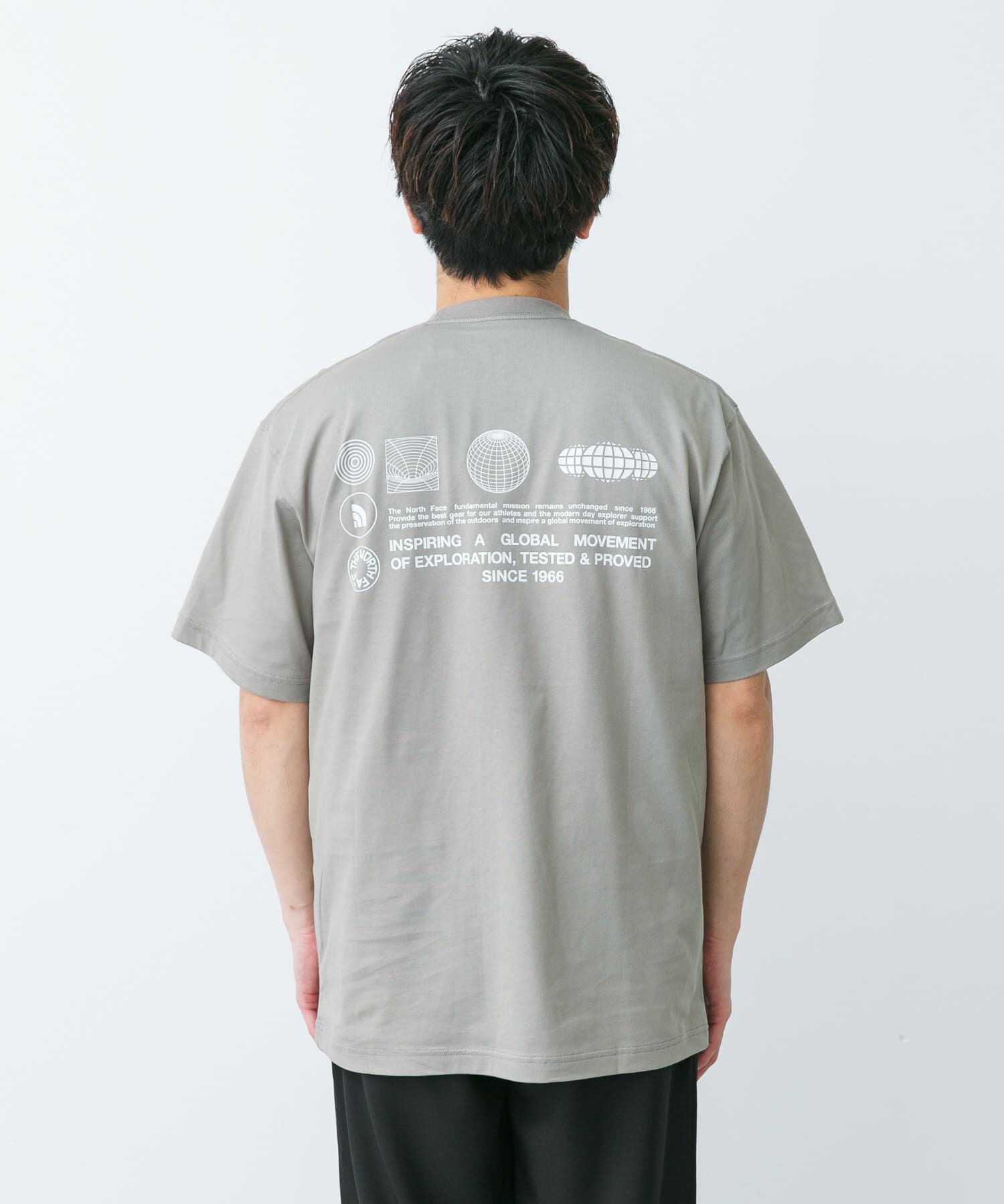 URBAN RESEARCH DOORS「THE NORTH FACE　SHORT-SLEEVE FD GLOBEGRID T-SHIRTS」|Tシャツ・カットソー|