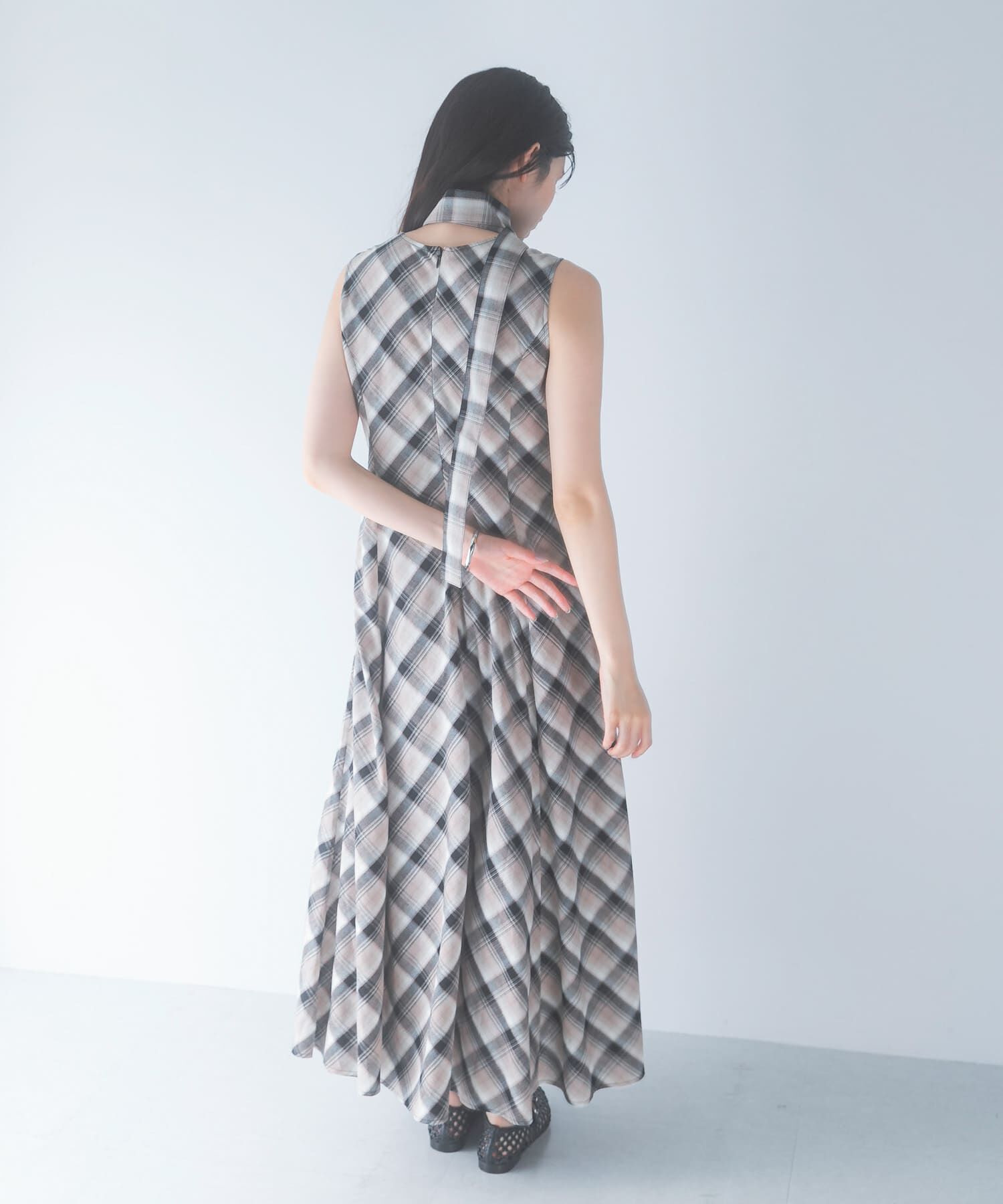 URBAN RESEARCH ROSSO「ベルト付フレアシルエットロングドレス」|その他|