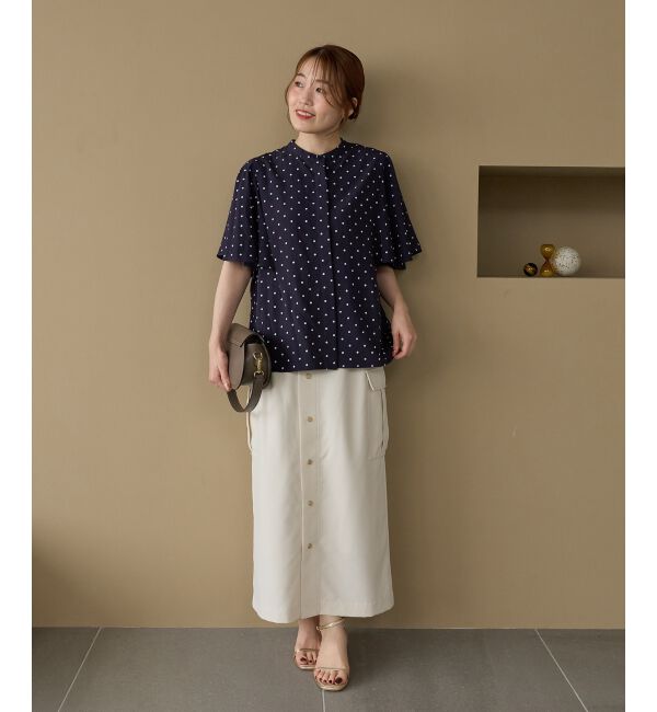  「《WEB限定》【洗い可/二の腕カバー】ドットケープスリーブブラウス」|シャツ・ブラウス|