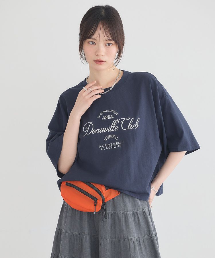 earth music&ecology「【接触冷感】カレッジロゴ刺繍Tシャツ」|Tシャツ・カットソー|