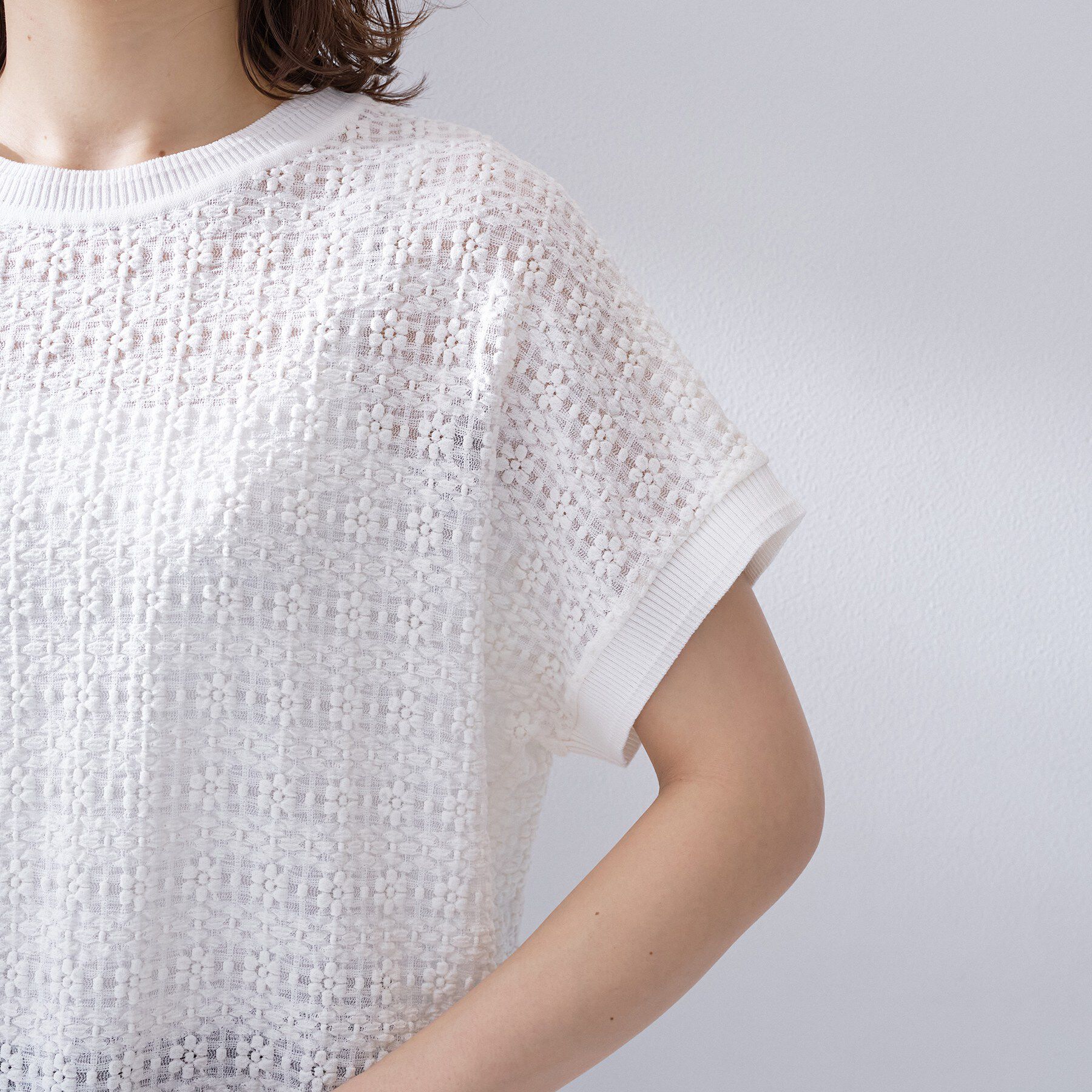 UNTITLED「【洗える／シアー】ミニヨンレースプルオーバー」|Tシャツ・カットソー|