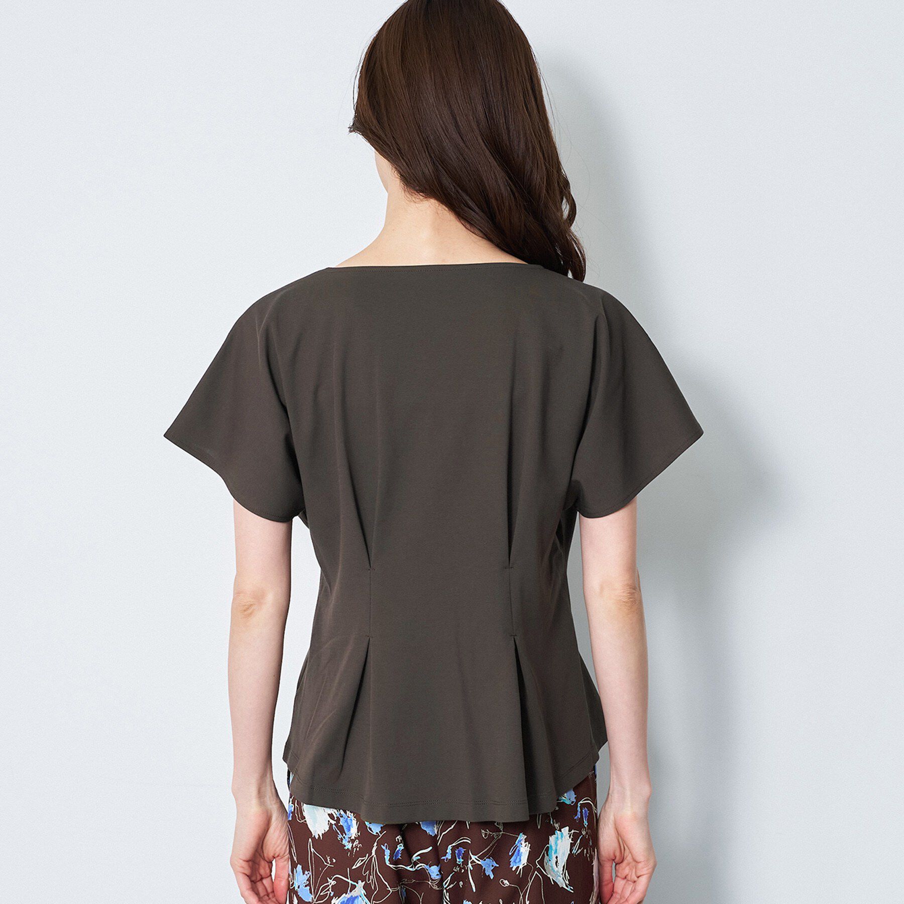 Reflect「【UVカット／接触冷感／吸水速乾】タックデザインフレアトップス」|Tシャツ・カットソー|