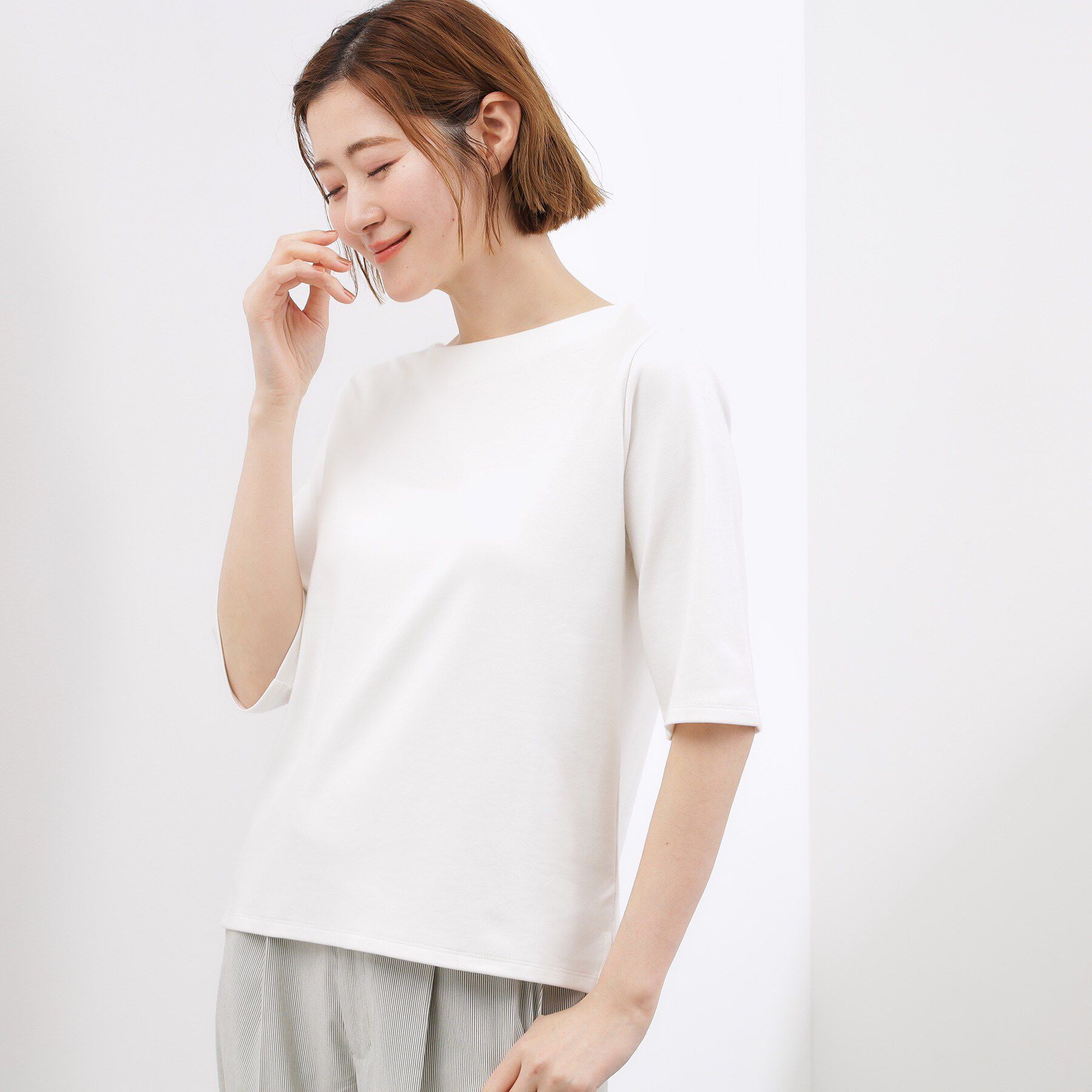 grove「【二の腕カバー/すっきり見え・抗菌防臭/UVカット】きちんと素材のボートネックTシャツ」|Tシャツ・カットソー|