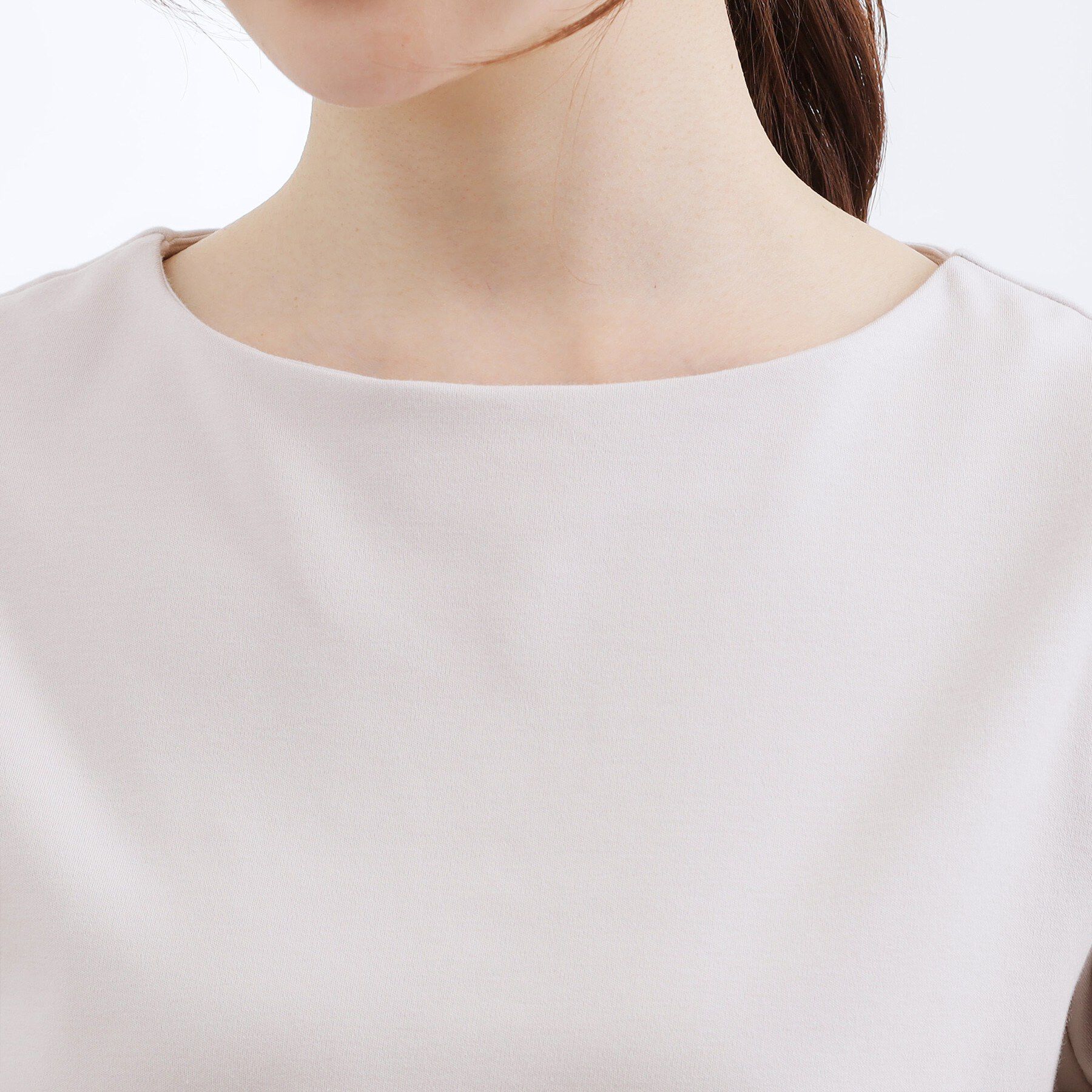 grove「【二の腕カバー/すっきり見え・抗菌防臭/UVカット】きちんと素材のボートネックTシャツ」|Tシャツ・カットソー|