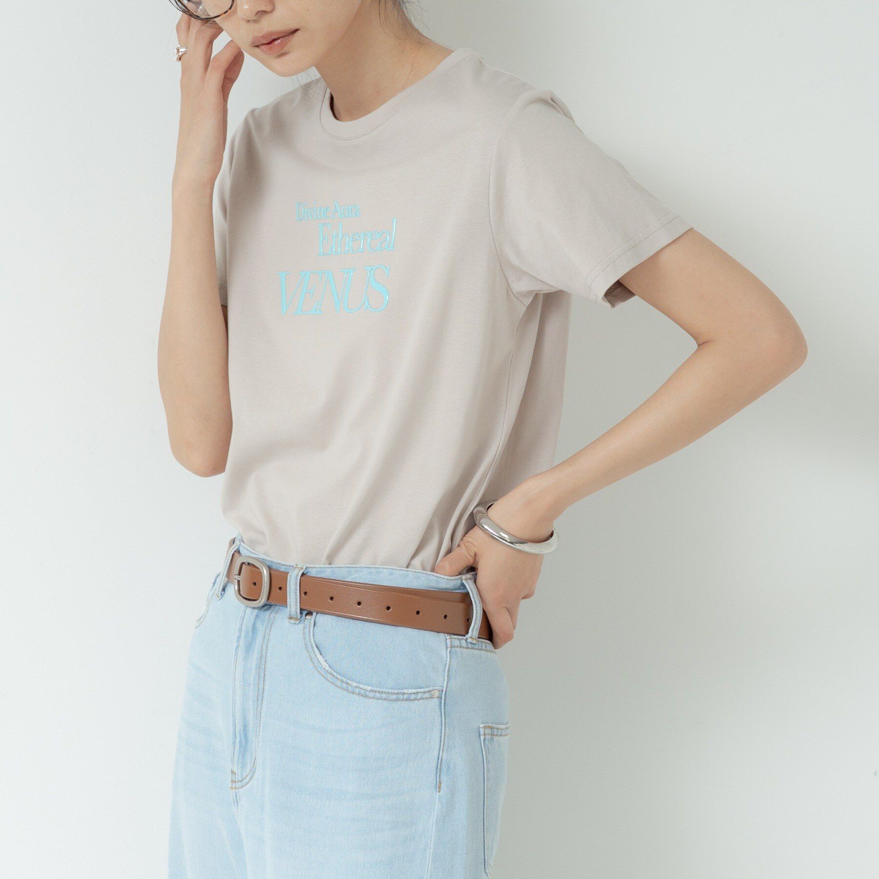 GALLEST「タイポグラフィTシャツ【接触冷感】」|Tシャツ・カットソー|ベージュ(052)