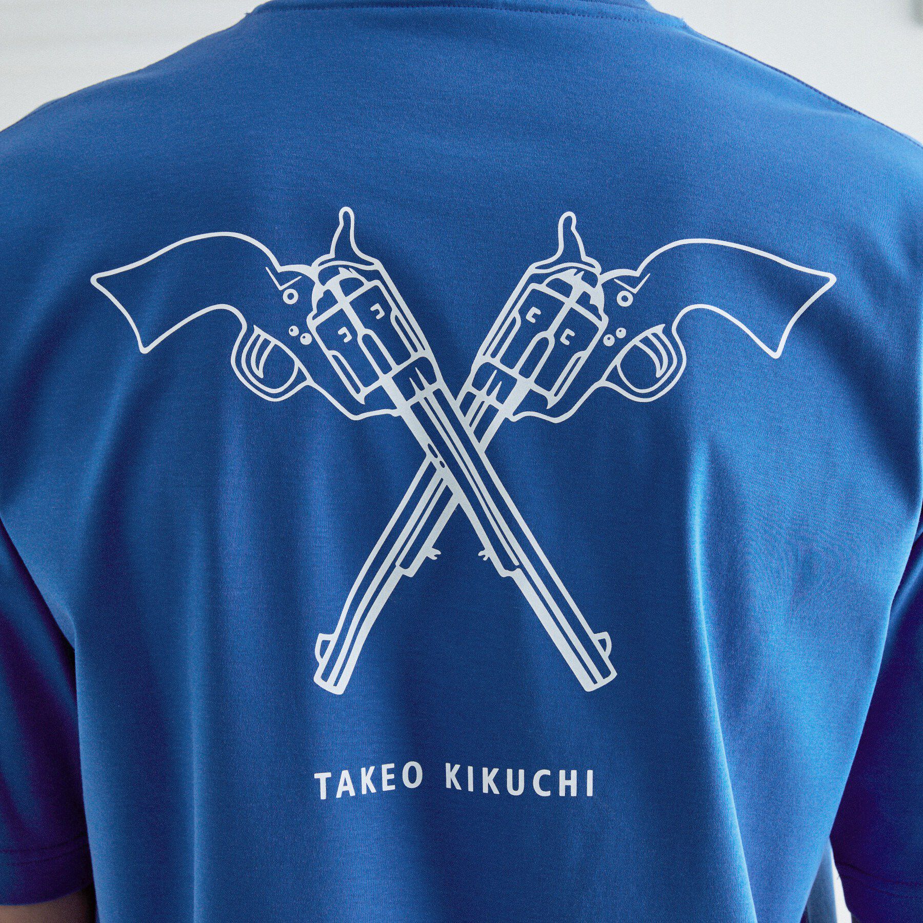TAKEO KIKUCHI「【BOWLER HAT LABEL】アイスクリアコットン バッククロスピストル 半袖Tシャツ」|Tシャツ・カットソー|