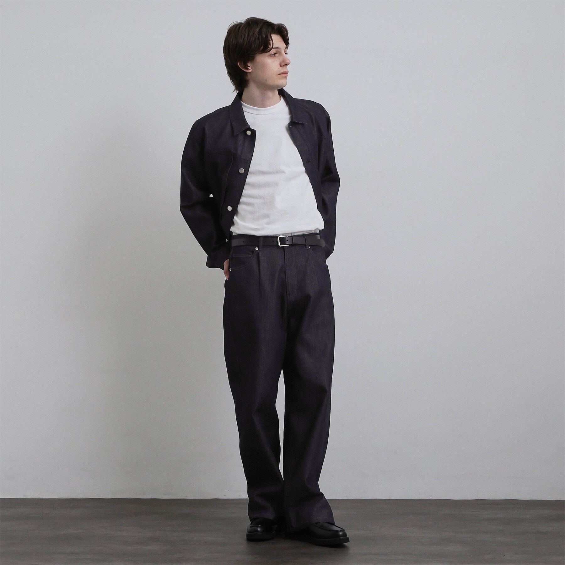 tk.TAKEO KIKUCHI「【色褪せしにくいデニム】Comfy Fadeless Denim Seriesバレルデニム」|デニム|