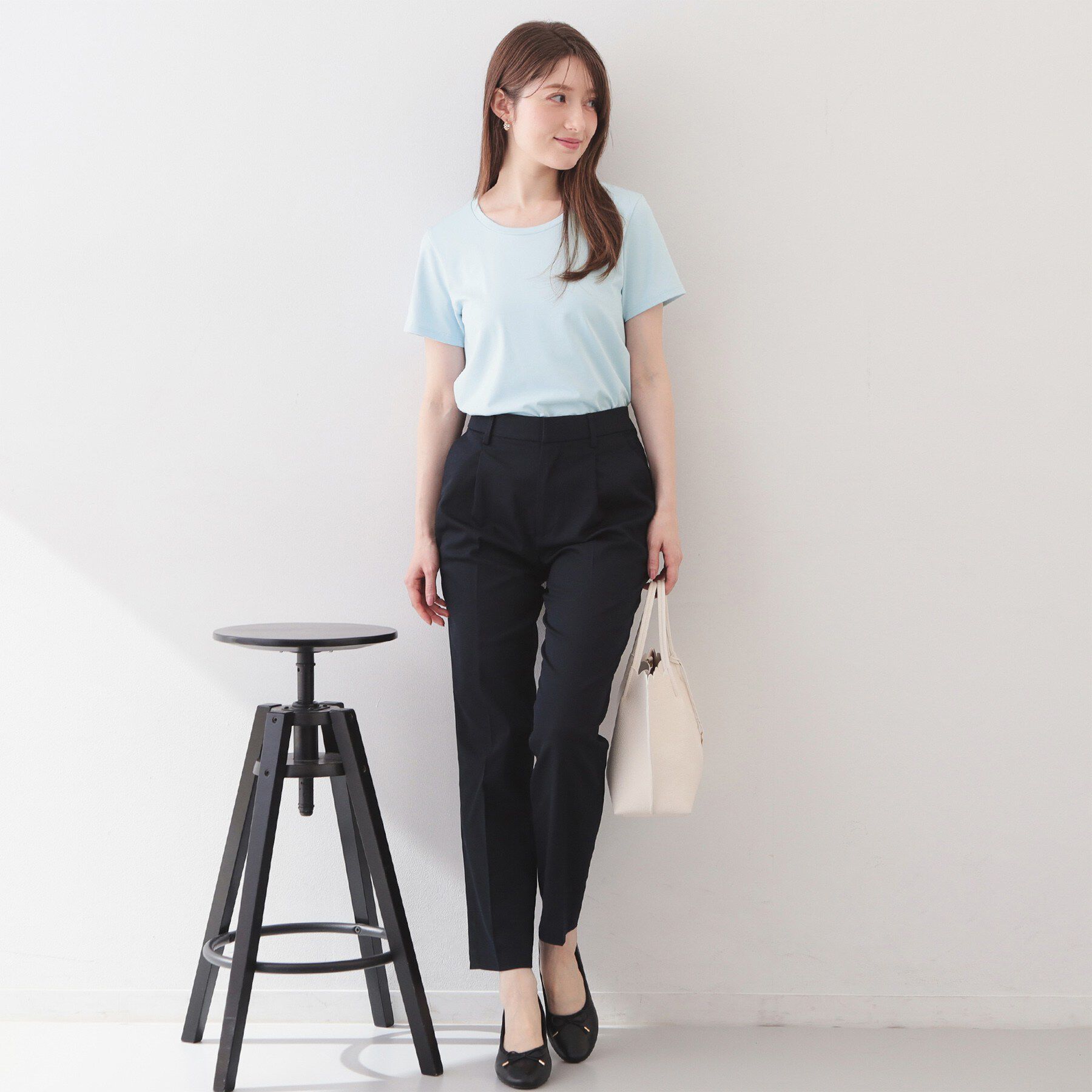 index「【UVケア／接触冷感／吸水速乾】薄手なのに透けにくい！ベーシックTシャツ《洗濯機OK／S～3L／6c」|Tシャツ・カットソー|