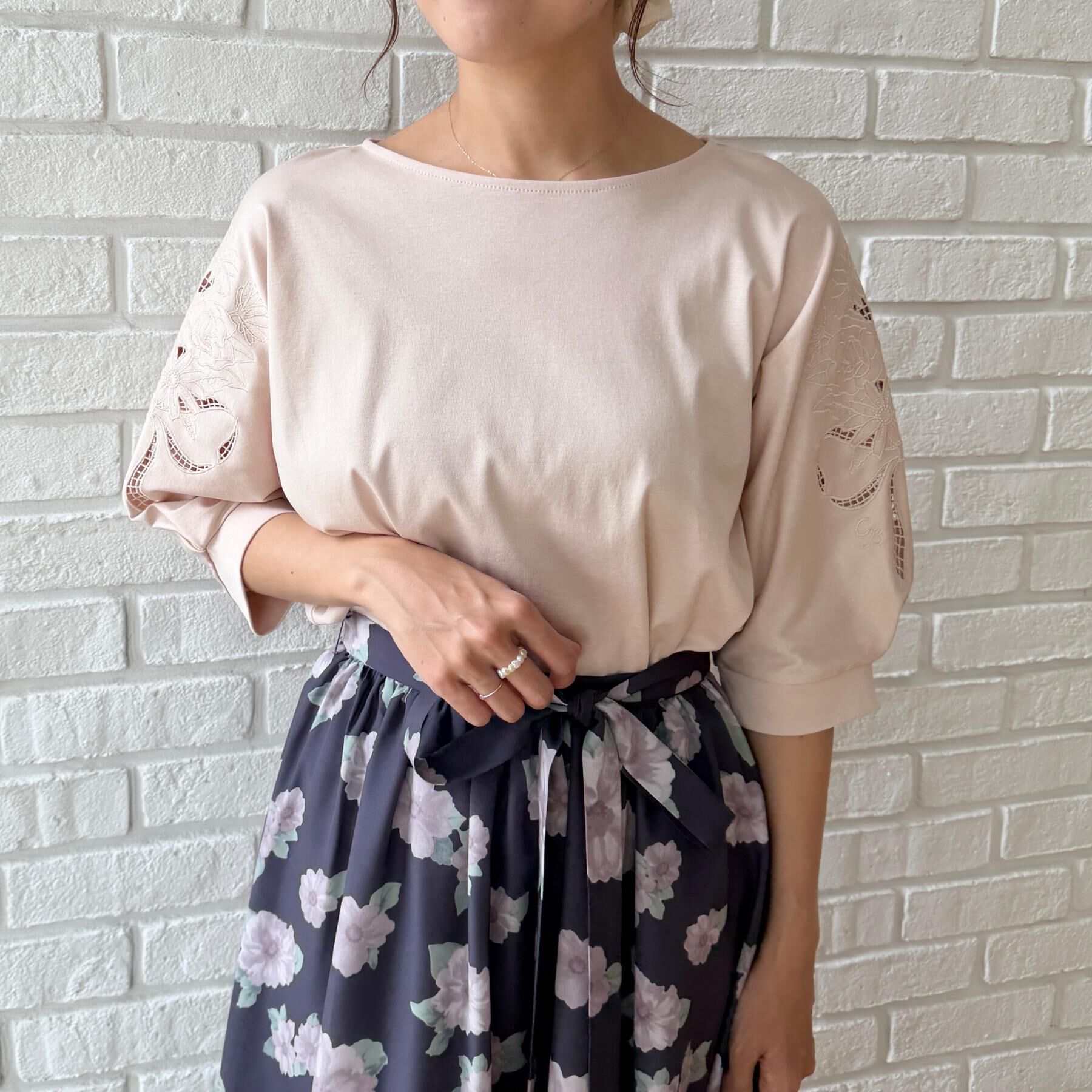 Couture broach「【接触冷感・UVカット】エンブロドルマントップス」|Tシャツ・カットソー|