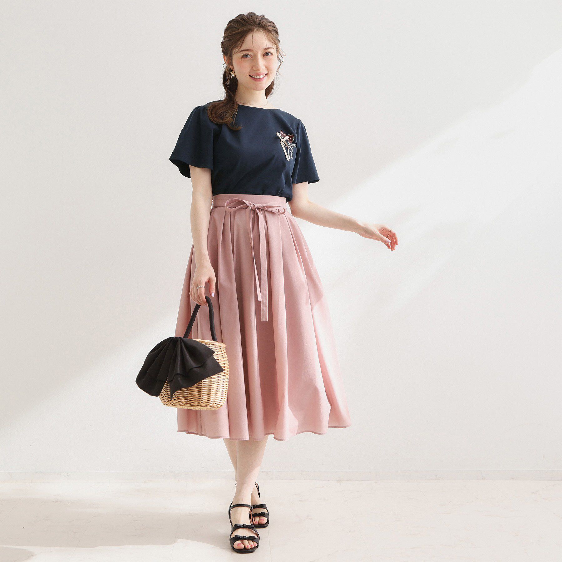 Couture broach「【接触冷感・UVカット・洗える】リボンプリントTシャツ」|Tシャツ・カットソー|