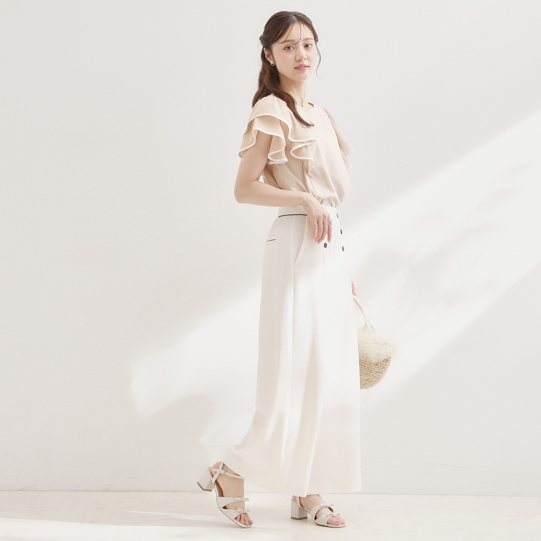 Couture broach「【接触冷感・UVカット・洗える】ラッフル フレアスリーブ トップス」|Tシャツ・カットソー|