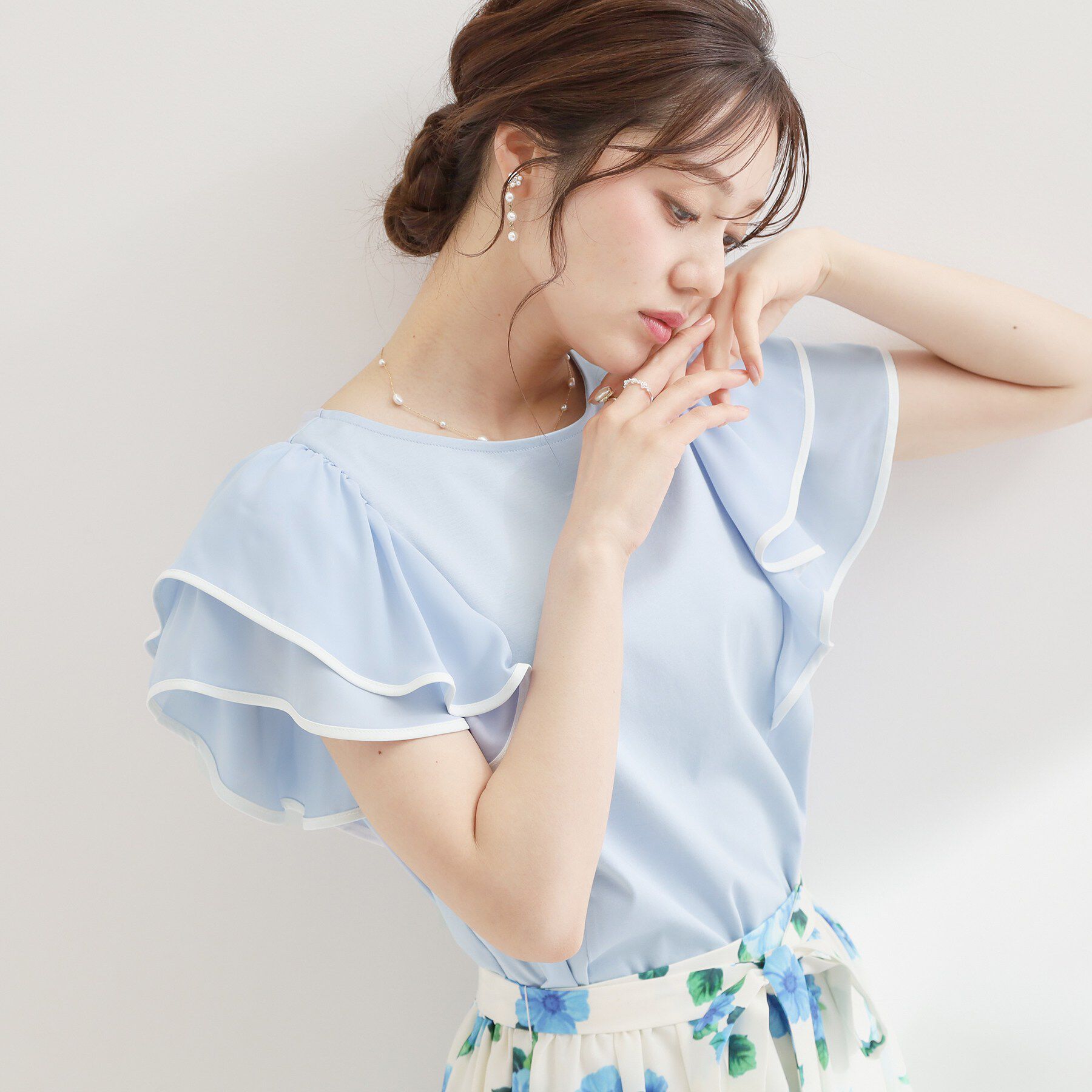 Couture broach「【接触冷感・UVカット・洗える】ラッフル フレアスリーブ トップス」|Tシャツ・カットソー|サックスブルー(59