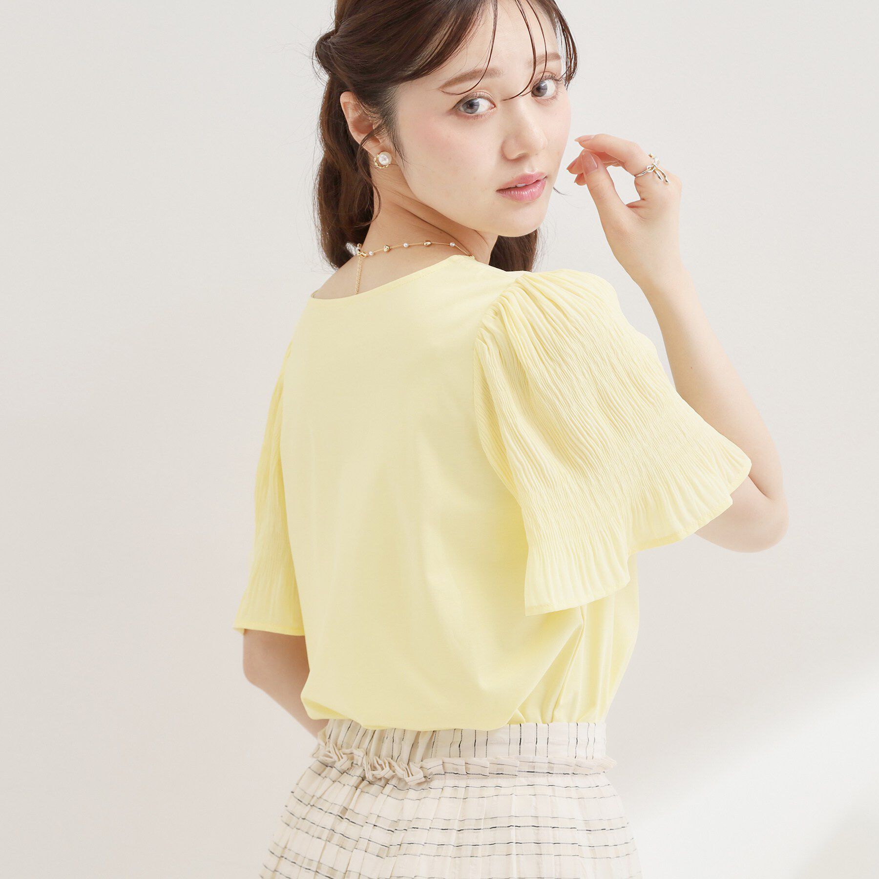 Couture broach「【接触冷感・UVカット・洗える】マジョリカプリーツ スリーブ トップス」|Tシャツ・カットソー|