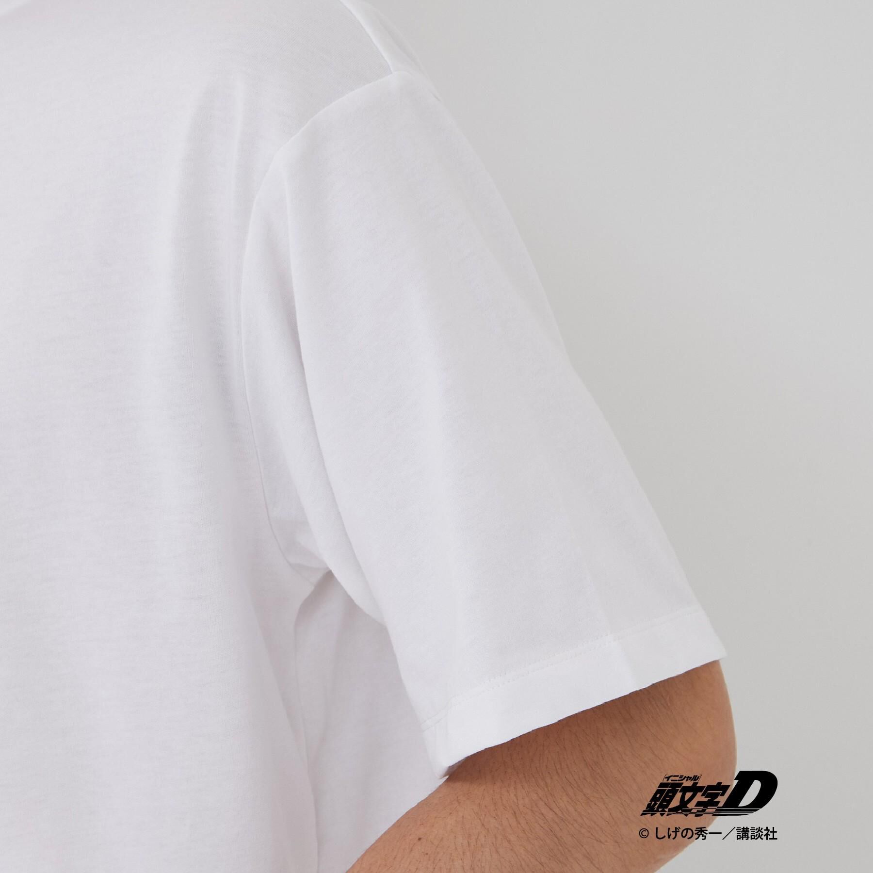 THE SHOP TK「頭文字D 別注 『フジワラ』 グラフィック半袖Tシャツ ステッカー＆チャーム付き」|Tシャツ・カットソー|