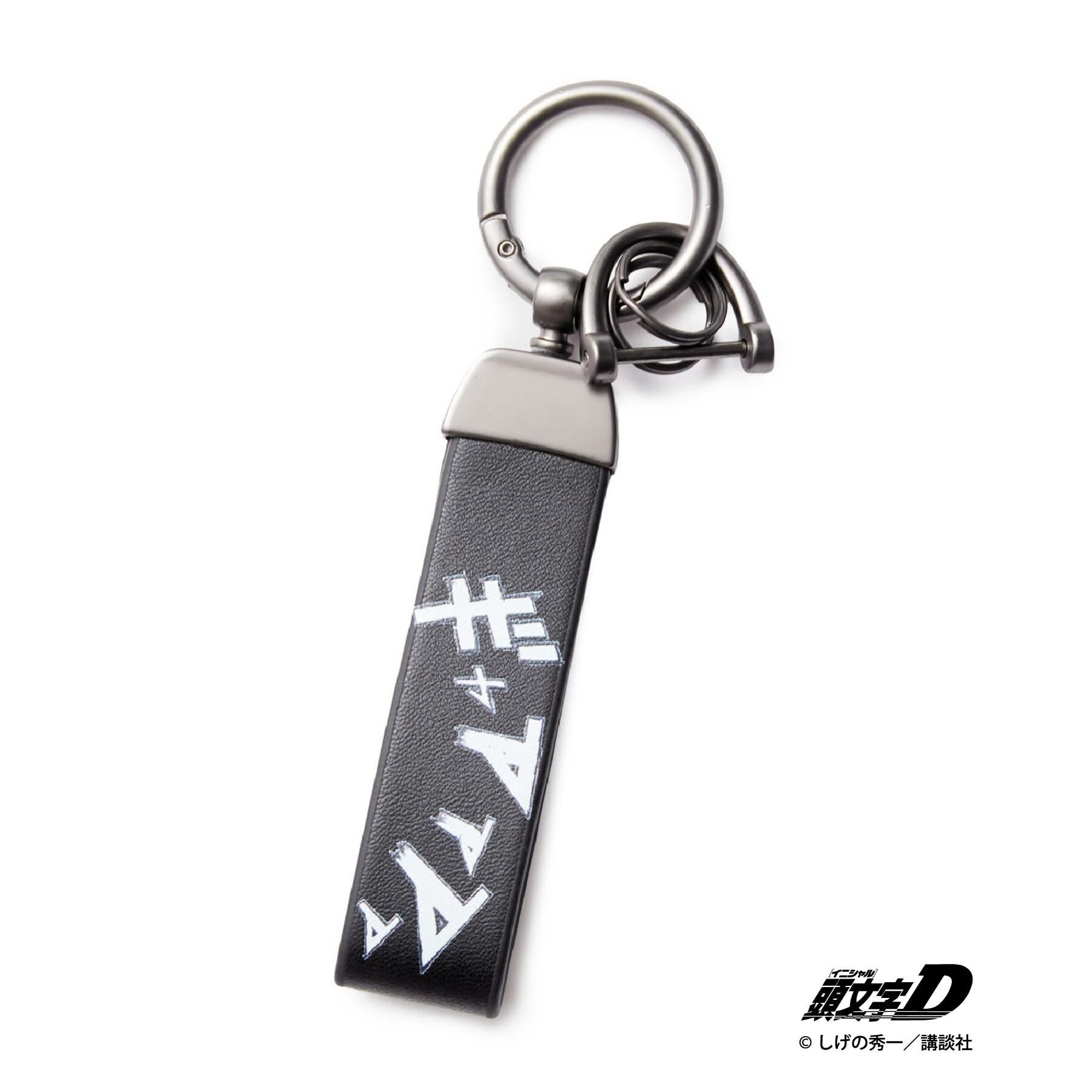 THE SHOP TK「頭文字D 別注 『フジワラ』 グラフィック半袖Tシャツ ステッカー＆チャーム付き」|Tシャツ・カットソー|