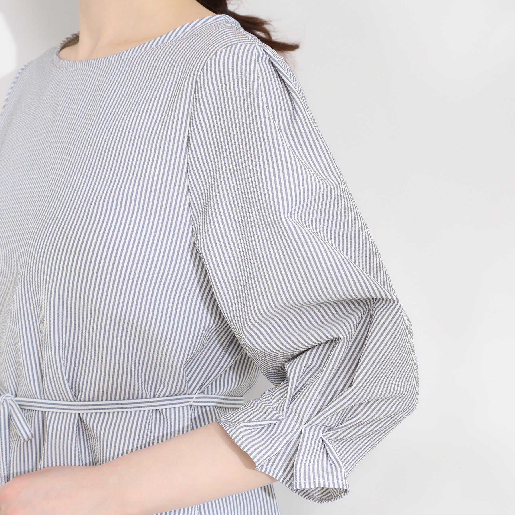 SHOO･LA･RUE「【洗濯機可/UV/3WAY】シルエットが変えられる ウエストリボンブラウス」|シャツ・ブラウス|