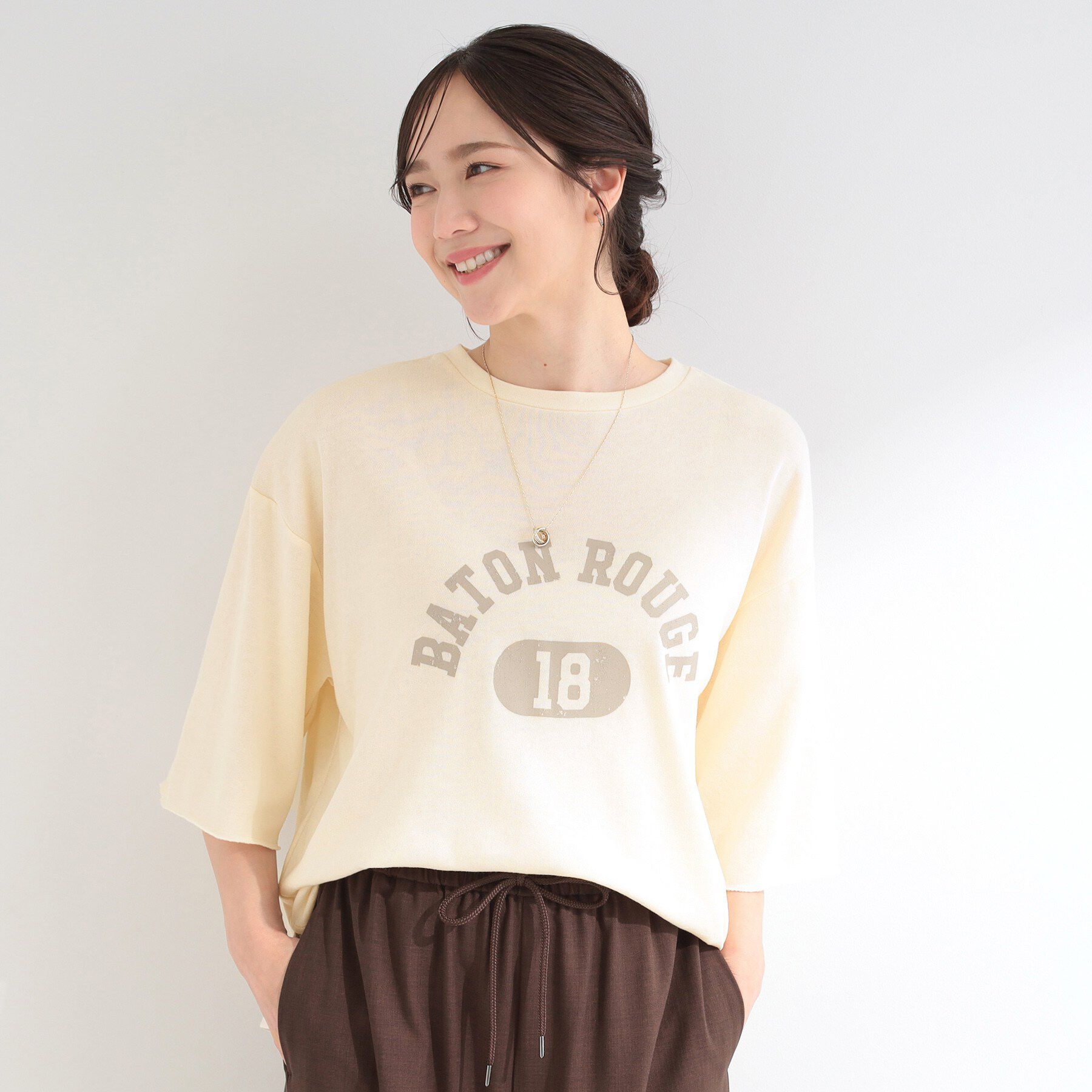 SHOO･LA･RUE「【洗濯機可/S-LL/選べる6柄】切りっぱなしお袖がこなれカジュアル 5分袖シアーTシャツ」|Tシャツ・カットソー|