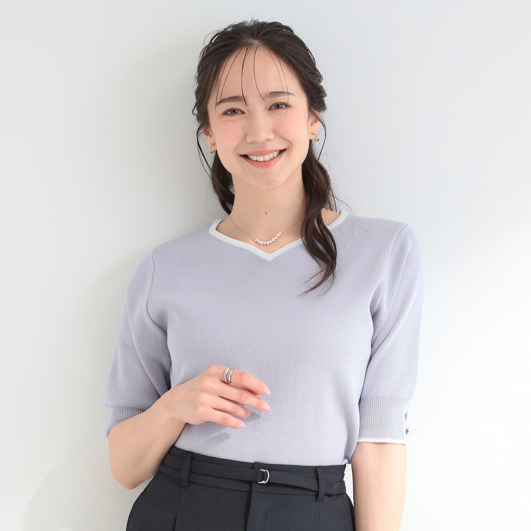 SHOO･LA･RUE「【洗濯機可/UV/5分袖】ハートネックでお顔周りすっきり バイカラーニット」|ニット・セーター|