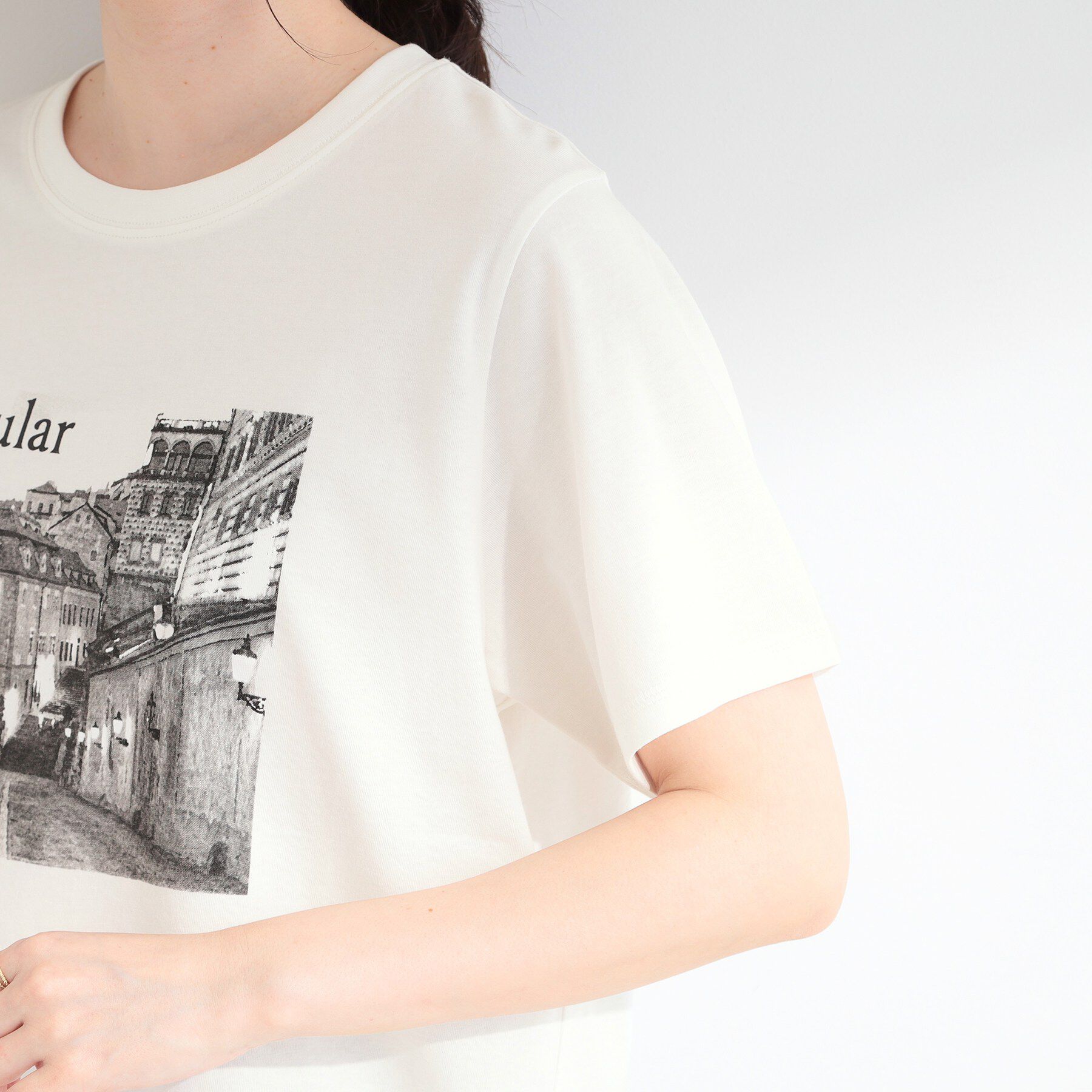 SHOO･LA･RUE「【ひんやり/S-LL/洗濯機可】真夏に着たい 大人のベーシックカラープリントTシャツ」|Tシャツ・カットソー|