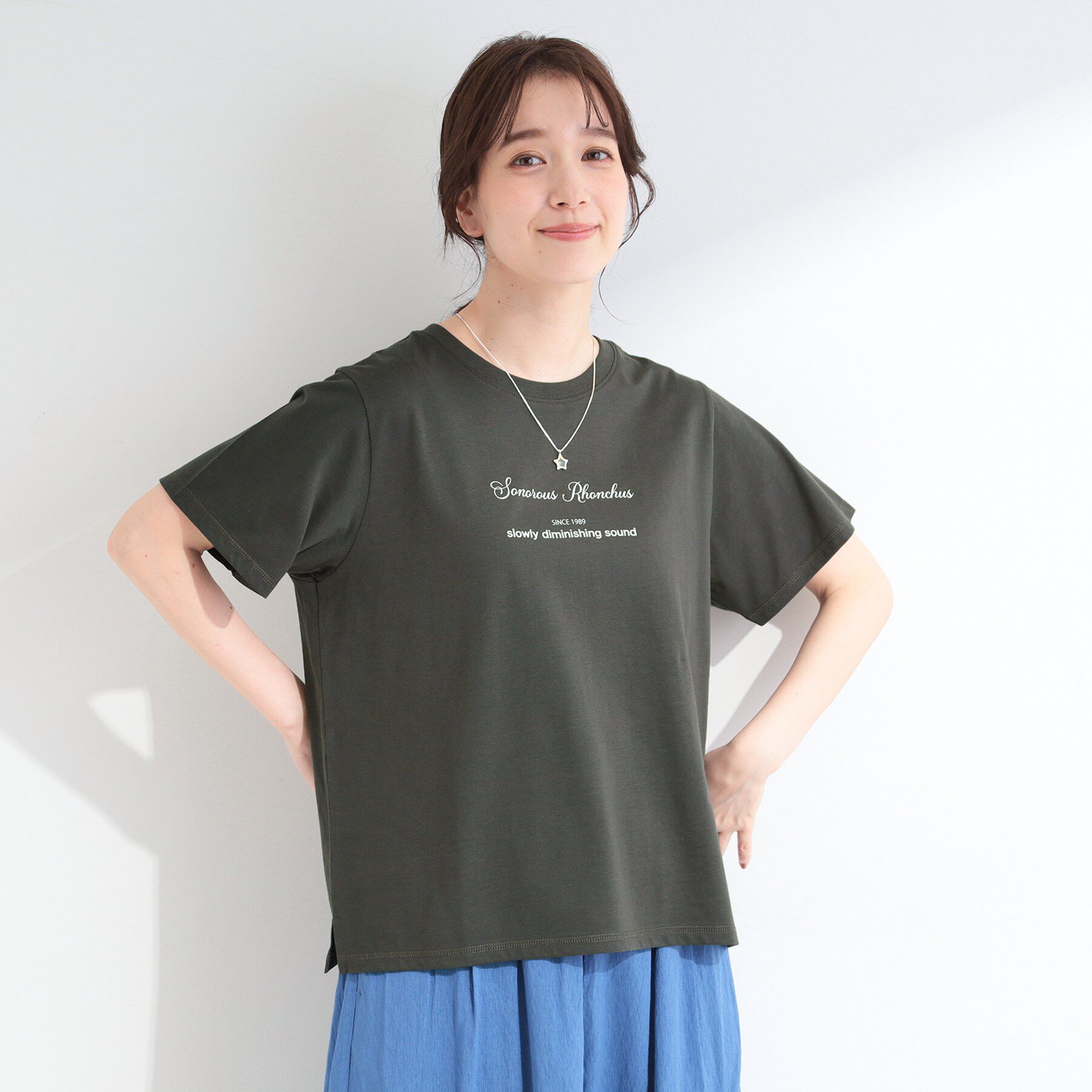 SHOO･LA･RUE「【ひんやり/S-LL/洗濯機可】真夏に着たい 大人のベーシックカラープリントTシャツ」|Tシャツ・カットソー|