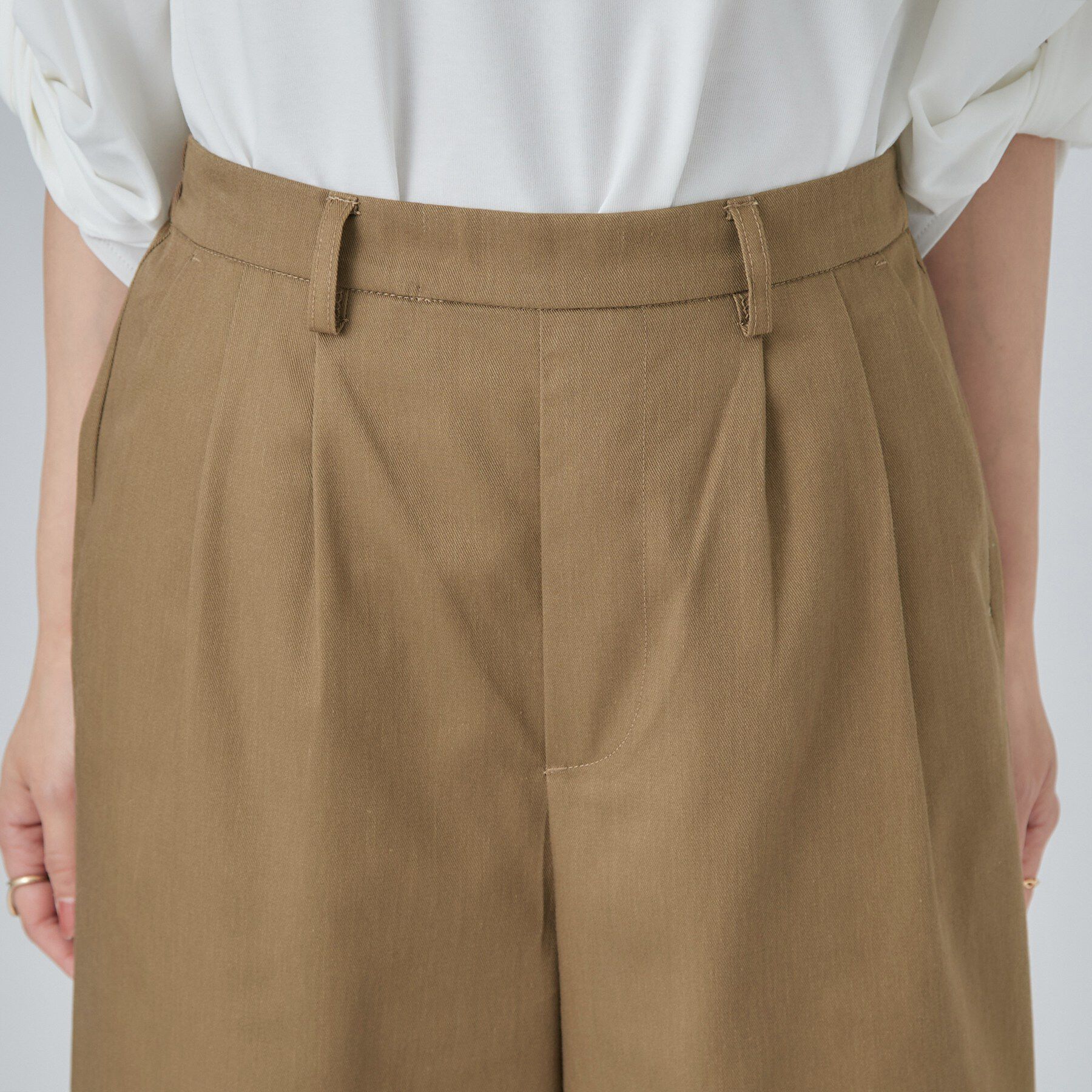 SHOO･LA･RUE「【洗濯機可/S-LL】ナチュラルな着こなしに。綿混タックチノワイドパンツ」|その他|