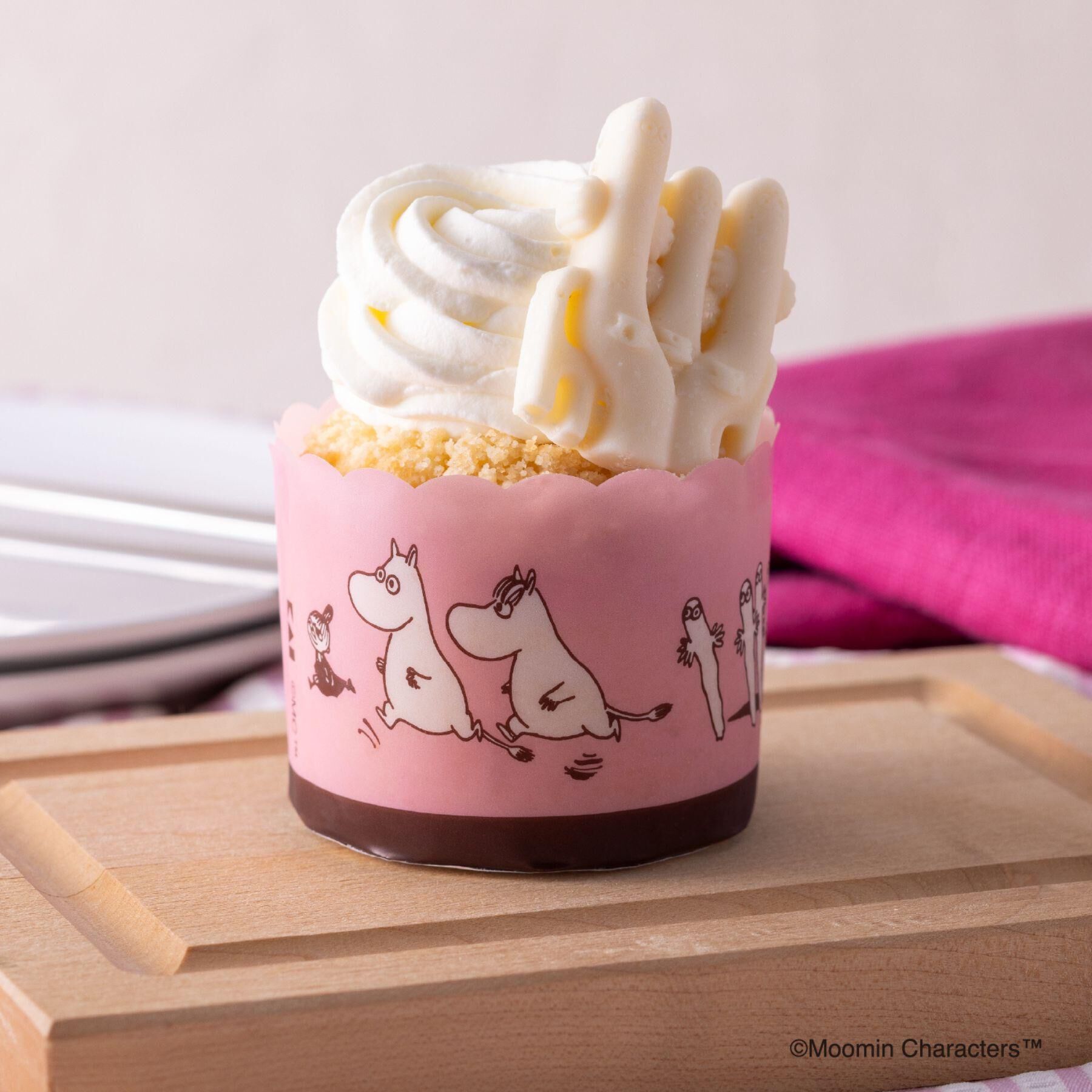 212 KITCHEN STORE「マフィンカップ＆ケーキピックセット（３枚入）ニョロニョロ ＜MOOMIN ムーミン＞」|その他|