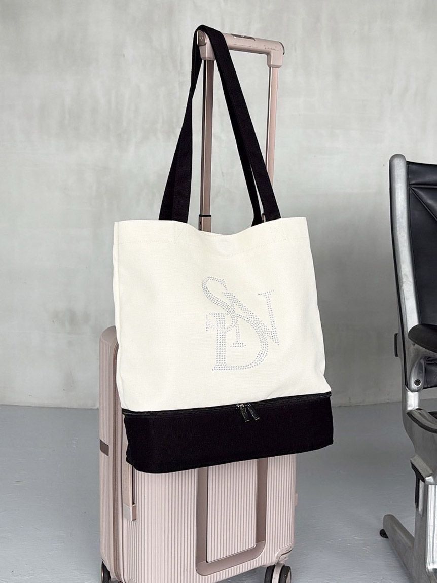 SNIDEL「【WEB限定】ビジューロゴトートバッグ/保冷機能付き」|トートバッグ|