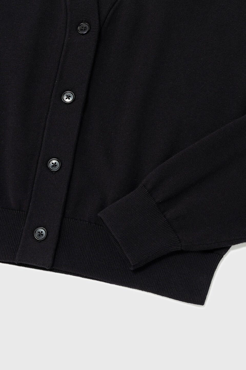 FRED PERRY 「V-Neck Cardigan／Vネックカーディガン」|カーディガン|