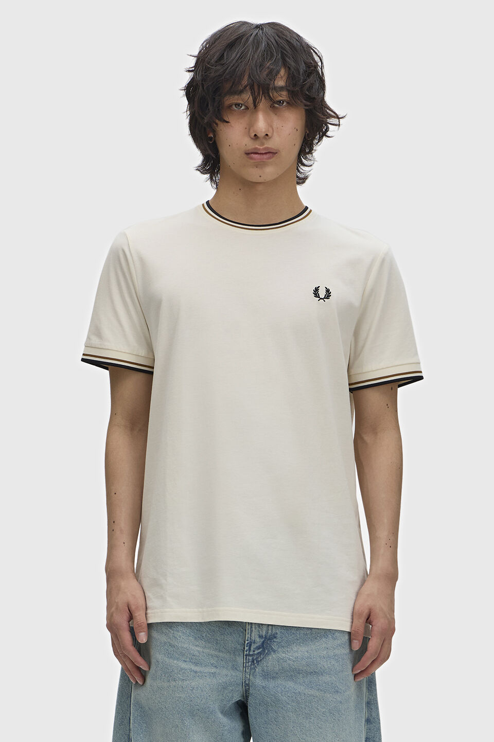FRED PERRY 「Twin Tipped T-Shirt／ティップラインTシャツ M1588V」|Tシャツ・カットソー|