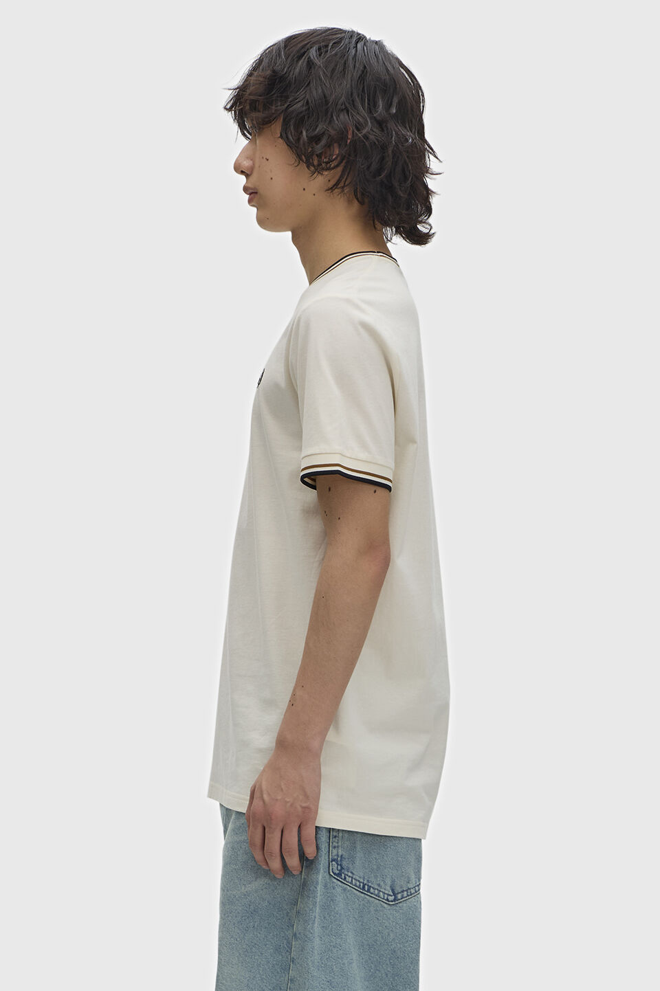 FRED PERRY 「Twin Tipped T-Shirt／ティップラインTシャツ M1588V」|Tシャツ・カットソー|