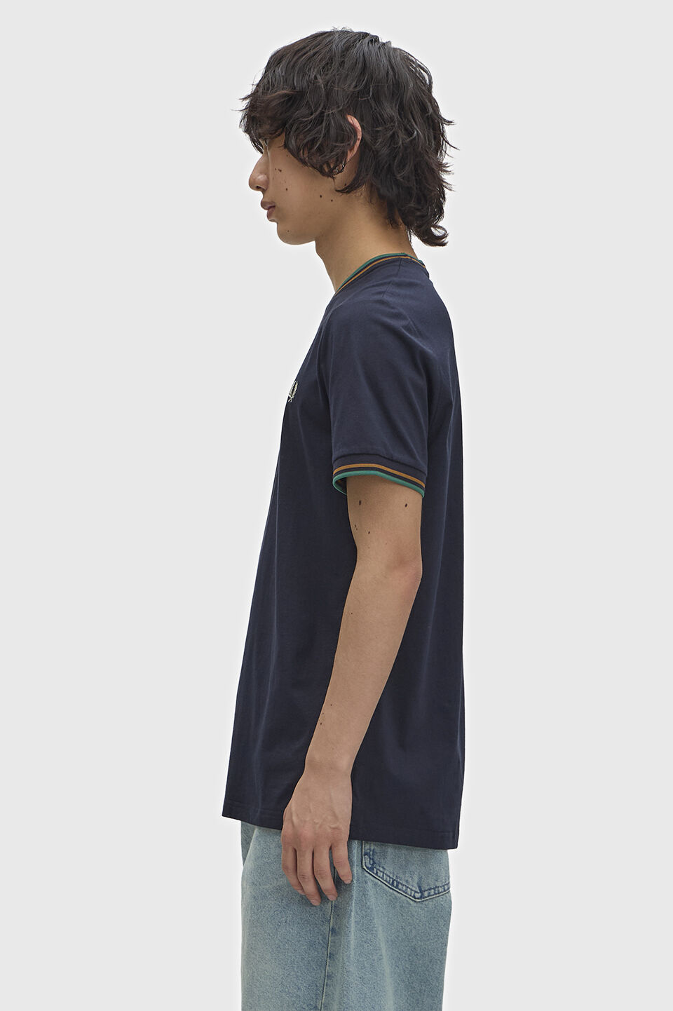 FRED PERRY 「Twin Tipped T-Shirt／ティップラインTシャツ M1588V」|Tシャツ・カットソー|