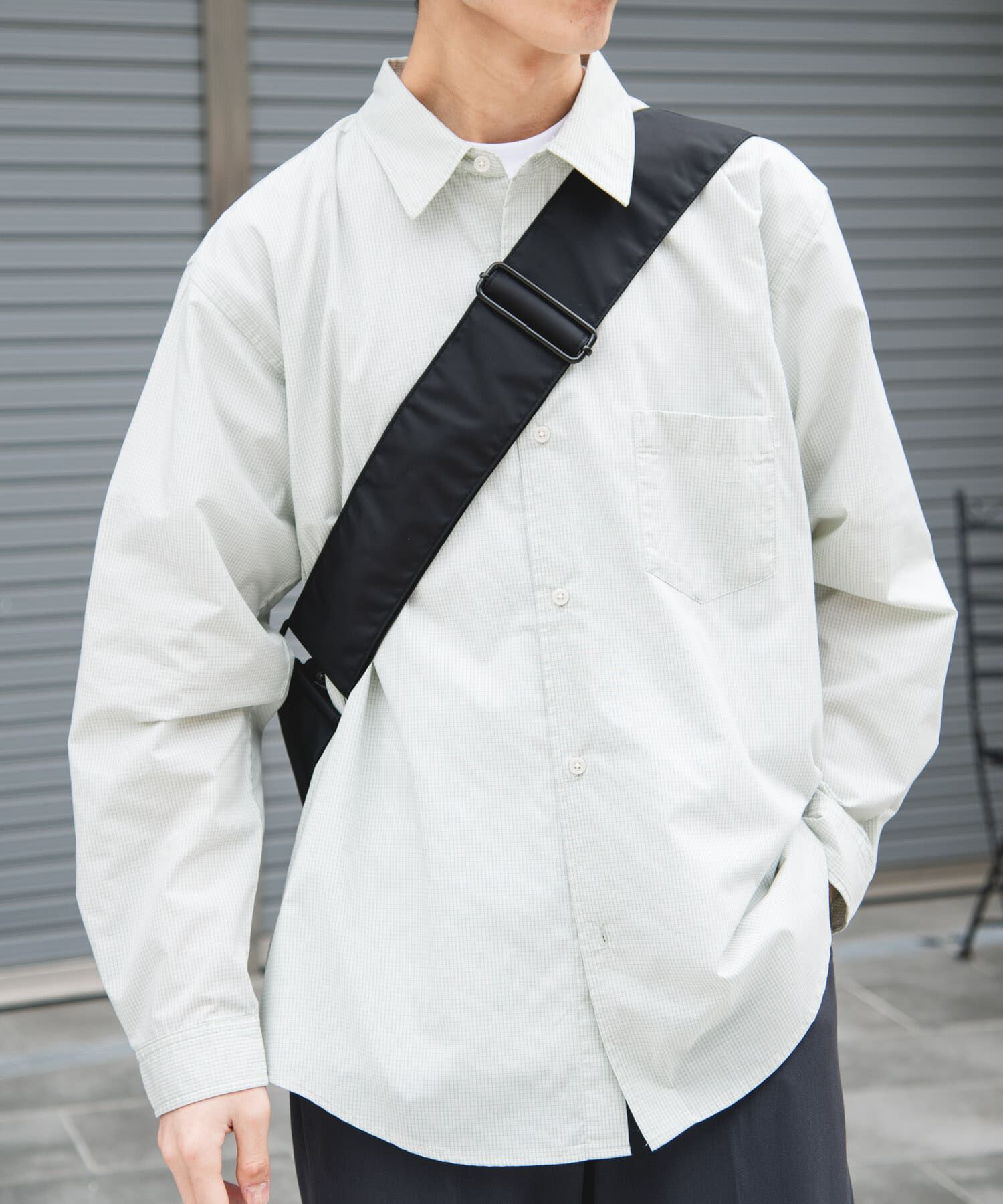 URBAN RESEARCH DOORS「『別注』YAKPAK&times;DOORS　SHOULDER BAG M」|ショルダー・メッセンジャー|