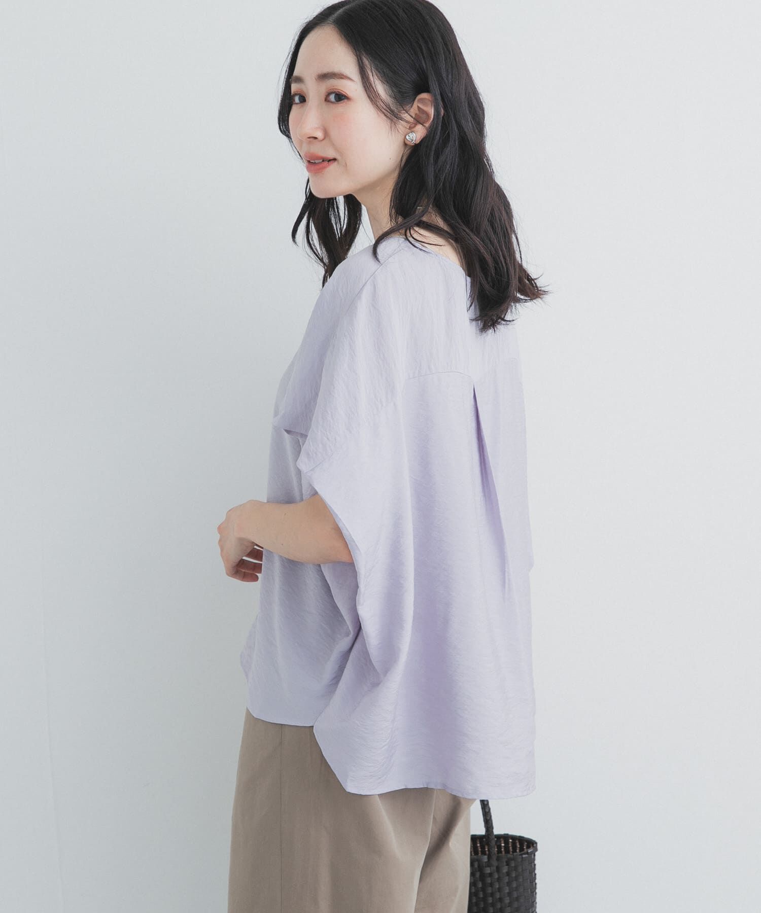 URBAN RESEARCH DOORS「センタータックコクーンブラウス」|シャツ・ブラウス|