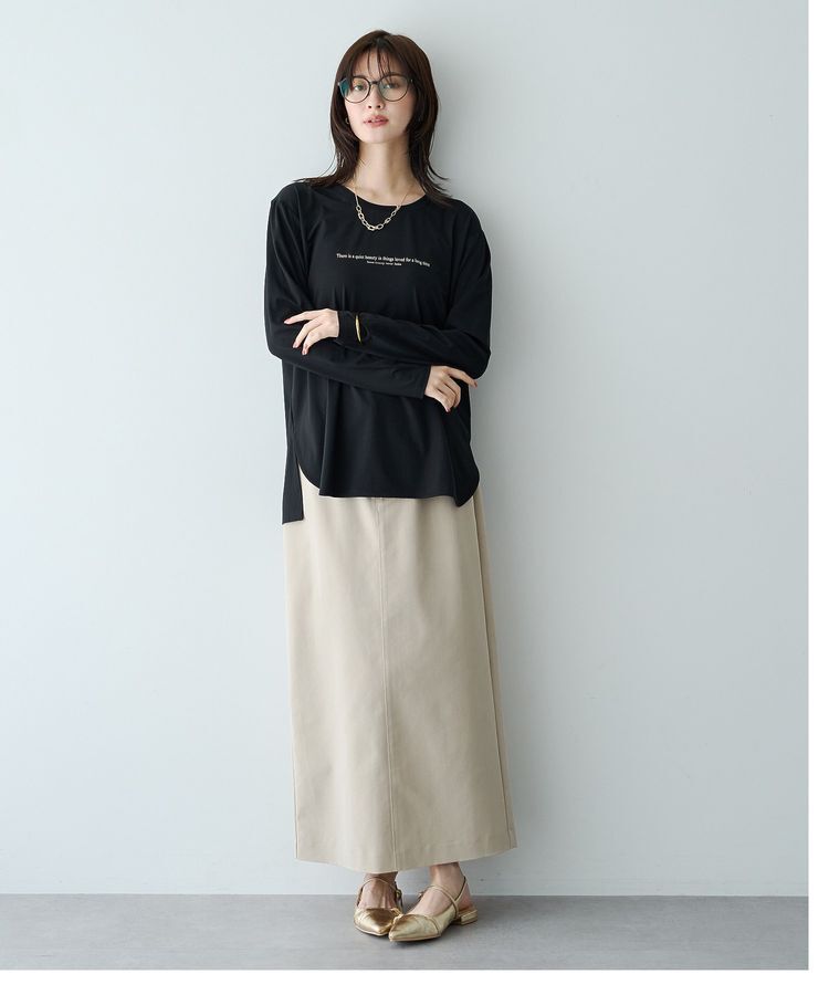 YECCA VECCA「ラウンドヘム長袖ロゴTee」|Tシャツ・カットソー|