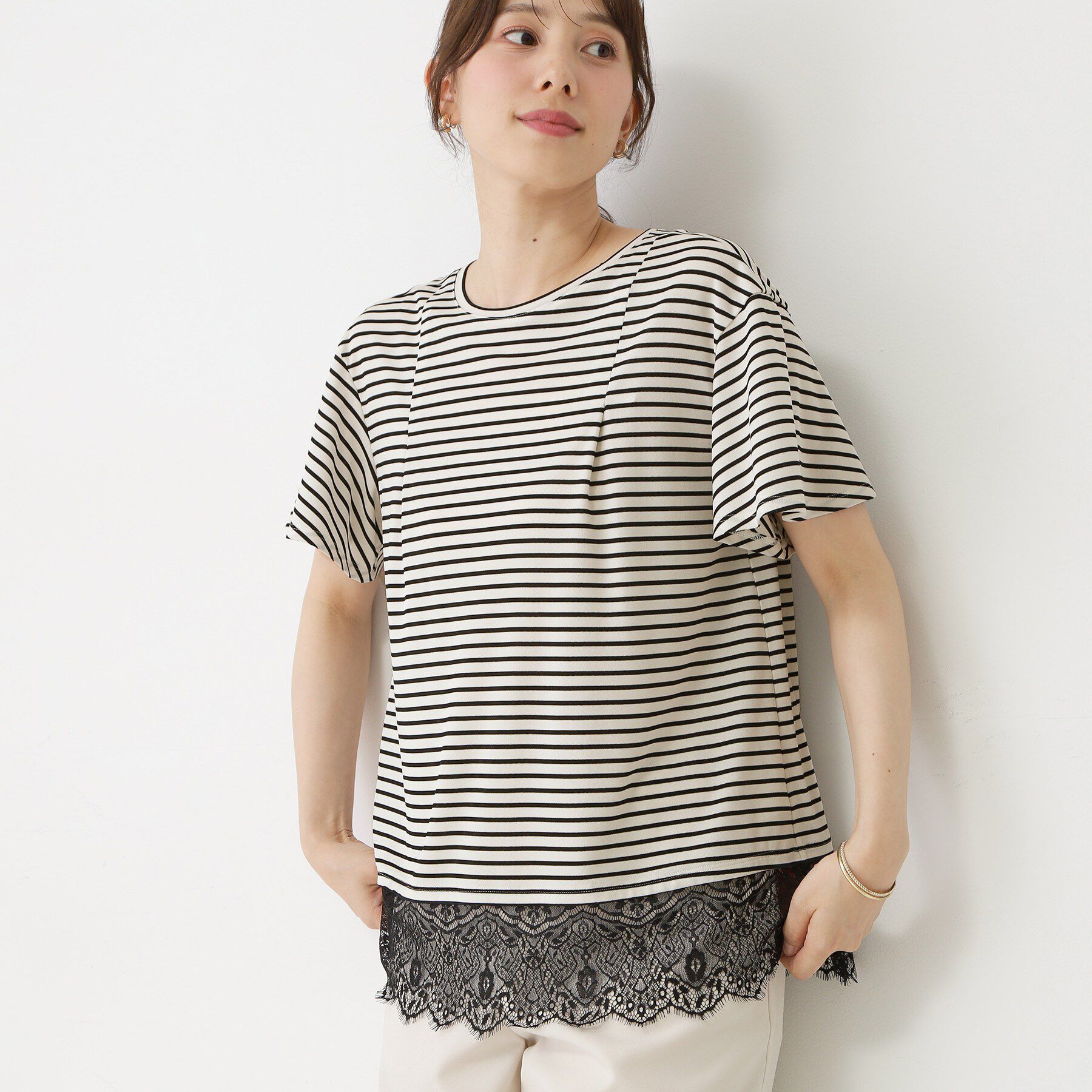 COUP DE CHANCE「【手洗い可／日本製／接触冷感】裾レースカットソー」|Tシャツ・カットソー|ホワイト(101)