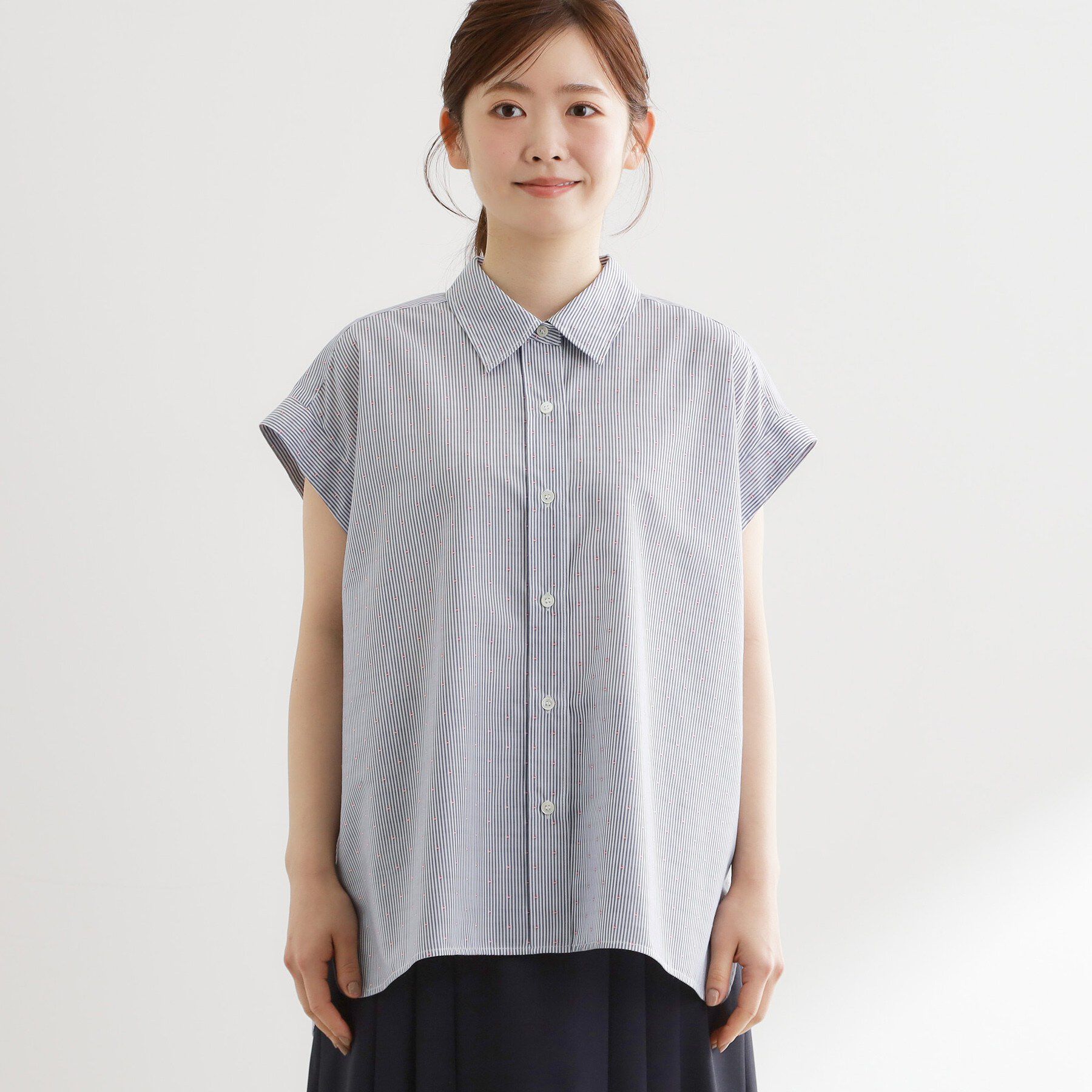 Reflect「【接触冷感】フレンチスリーブシャツブラウス」|シャツ・ブラウス|