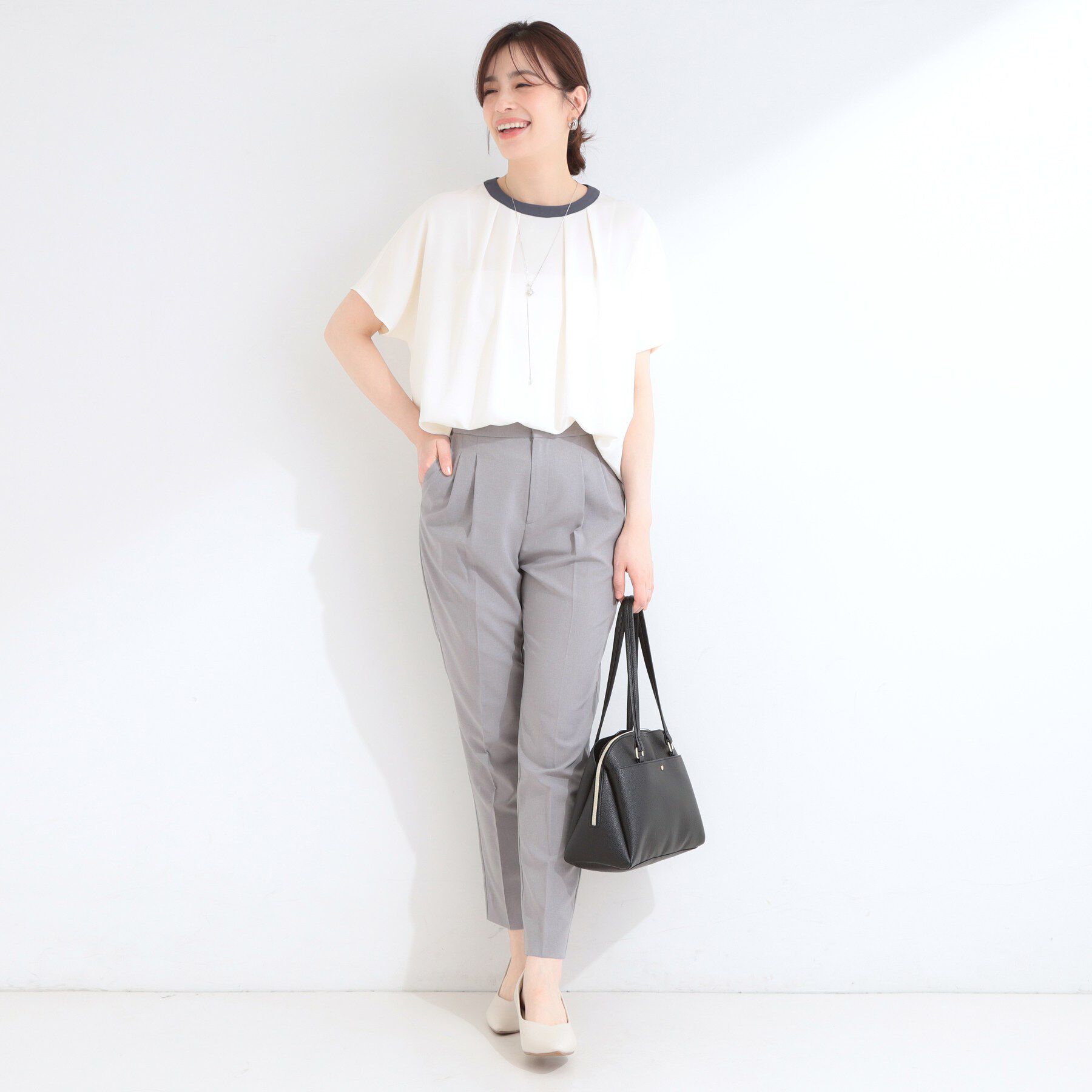 SHOO･LA･RUE「【ひんやり/UV/通勤】洗濯後しわになりにくい 上品配色ブラウス」|シャツ・ブラウス|